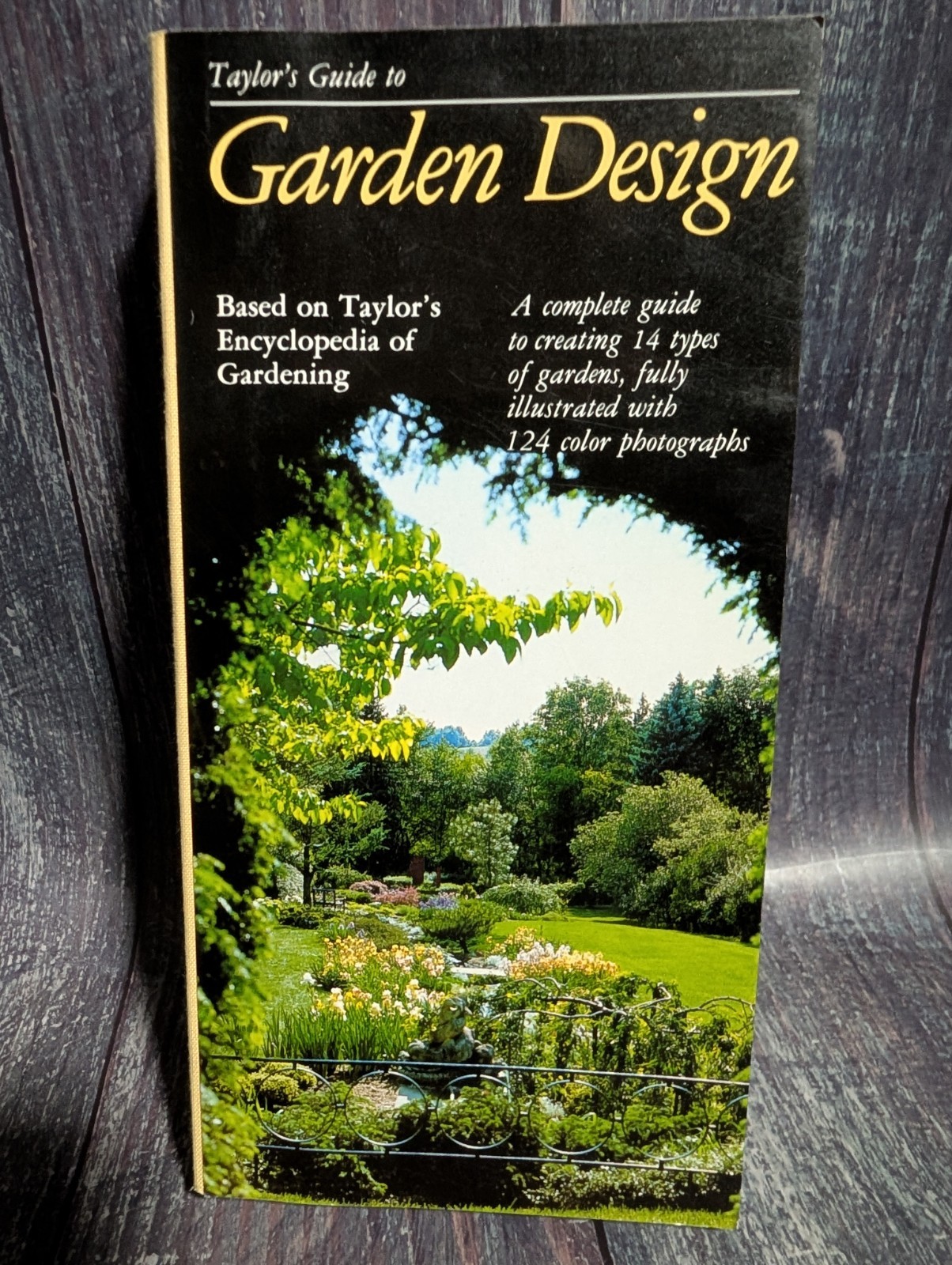 Taylor’s Guide To Book Lot: Garden Design, Ground Covers, Houseplants