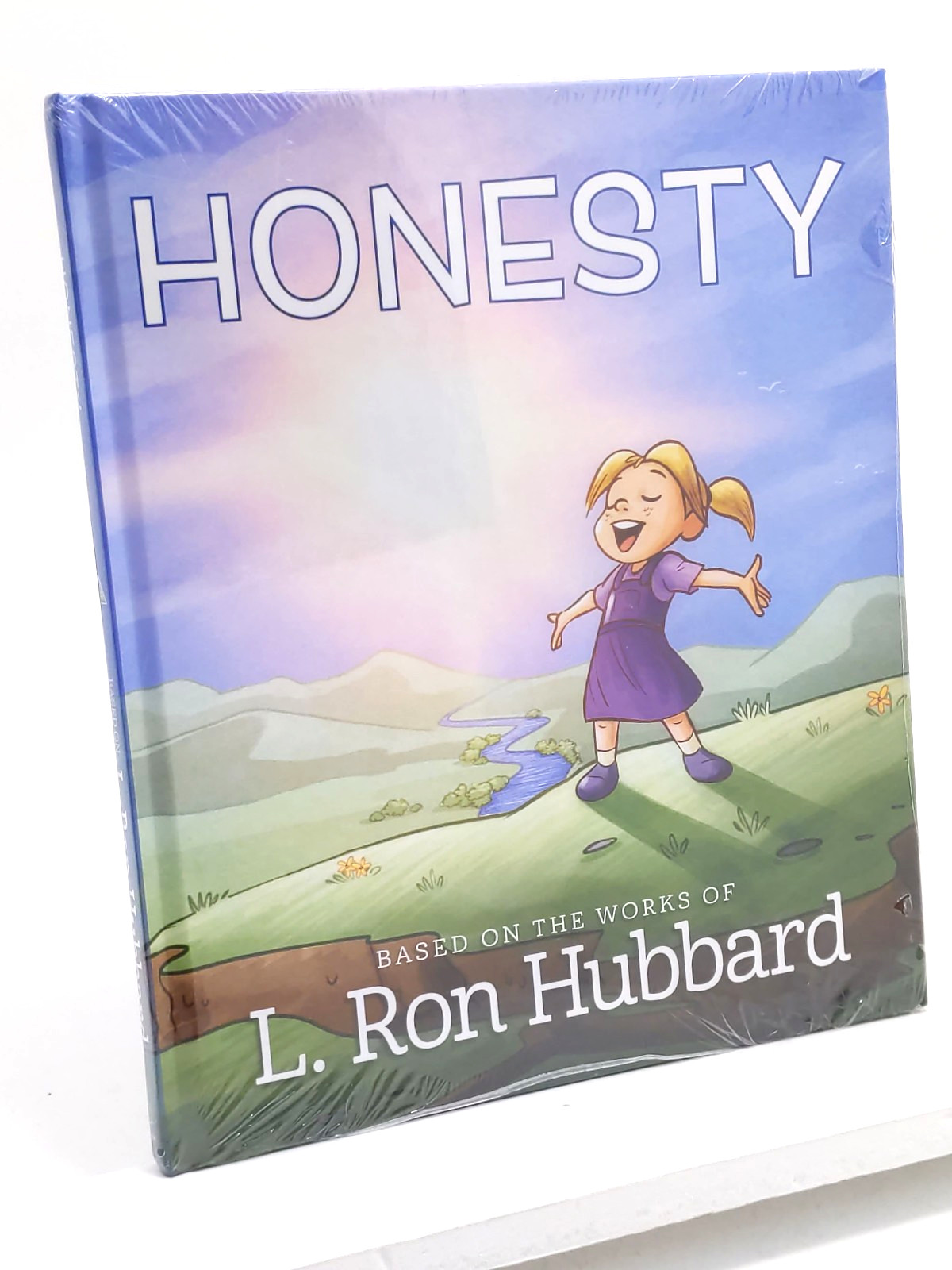 Honesty by L. Ron Hubbard (Illustrated Scientology Books) – Hardcover