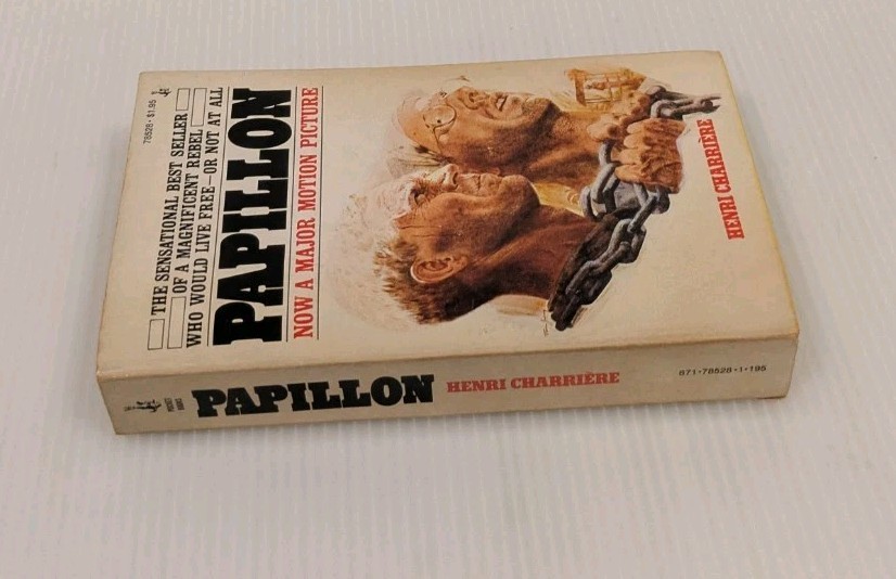 Henri Charriere PAPILLON Paperback Book MOVIE TIE-IN Vintage Pocket 1974