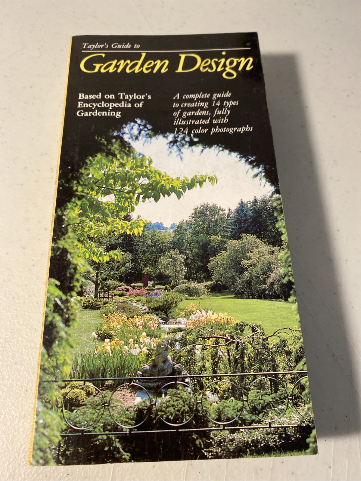 Taylor’s Guides Lot of 4 Shrubs, Garden Design, Shade Gardening, Techniques