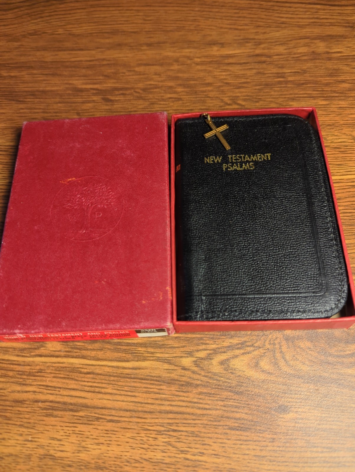 Vintage New Testament Psalms Pocket Bible Zipper Case Cross