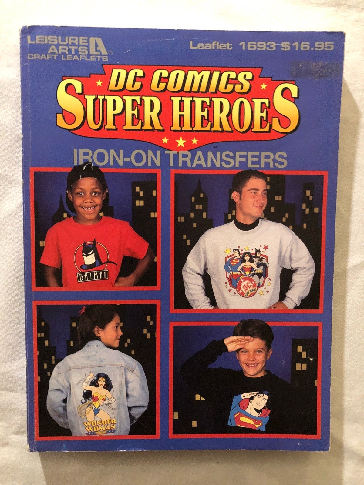VTG DC Comics Super Heroes Iron-On Transfers (1996, Paperback)