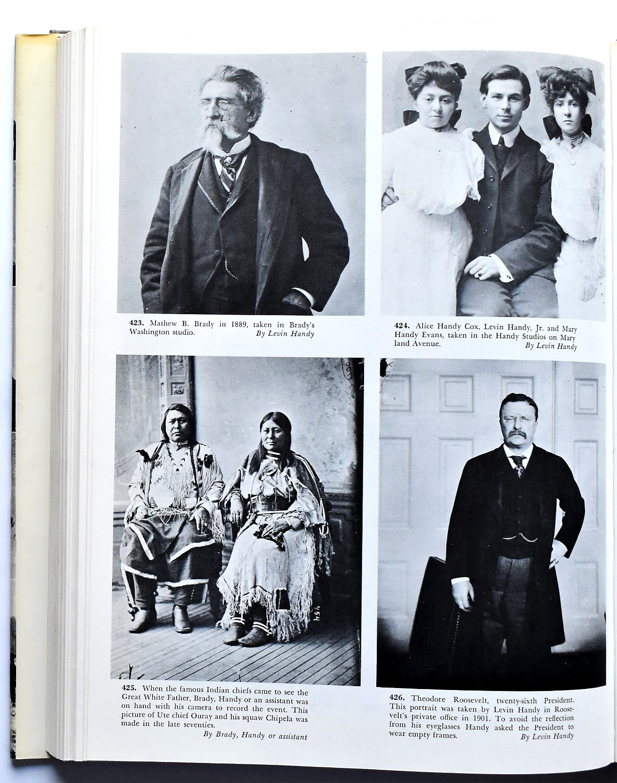 MATHEW BRADY ~ HISTORIAN WITH A CAMERA ~ HB & DJ ~ 244 PAGES, OVER 500 PHOTOS