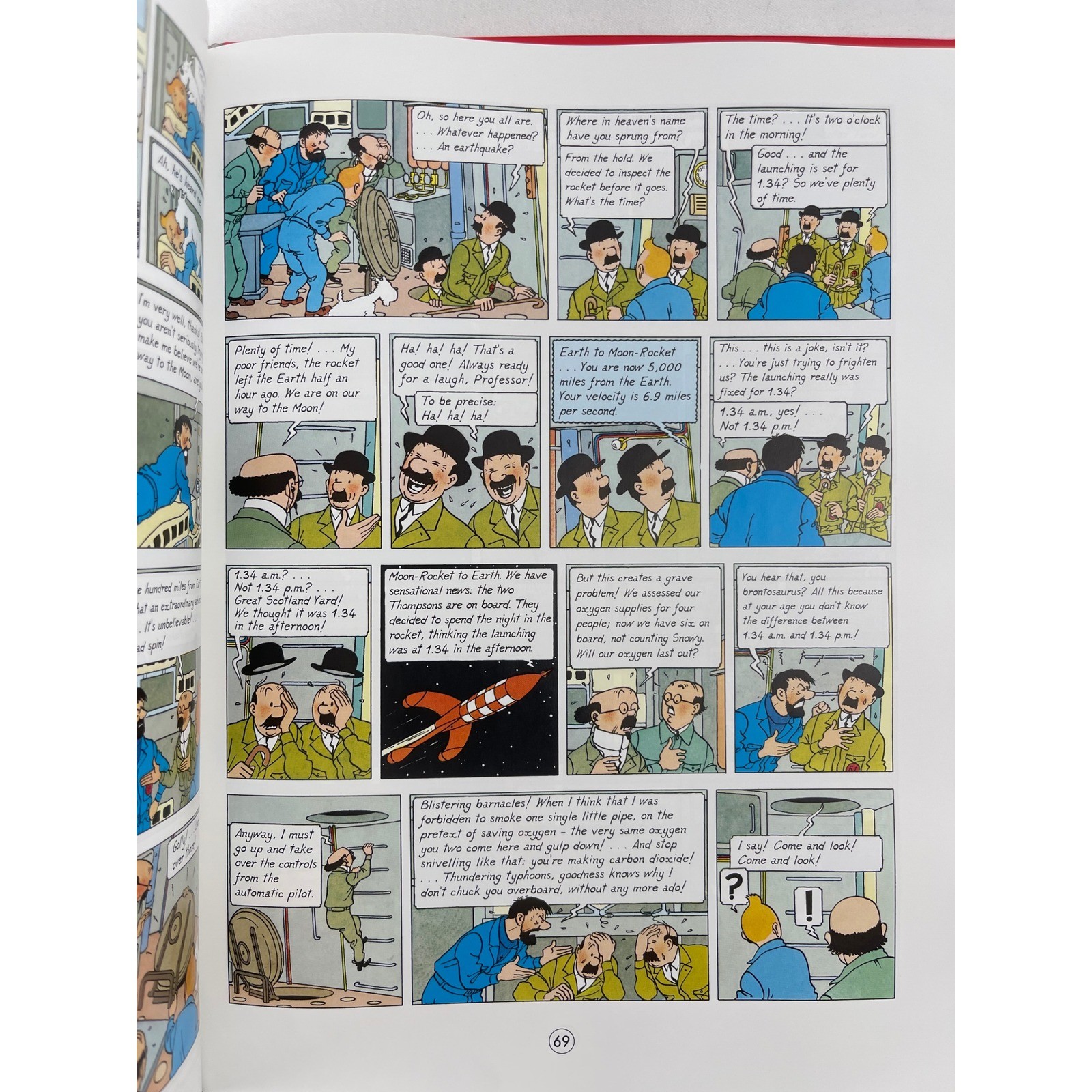 Hergé Tintin on the Moon Hardcover 2-in-1 Edition Destination Explorers 2019