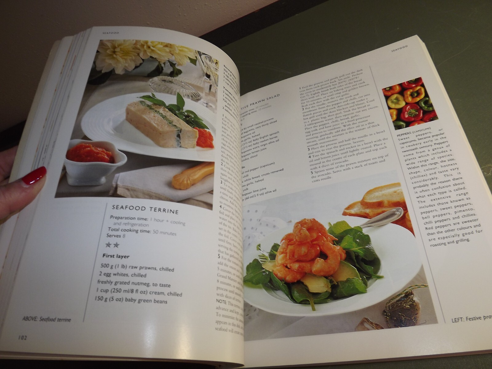 2000 Book: The Essential Christmas Cookbook – 304 pages