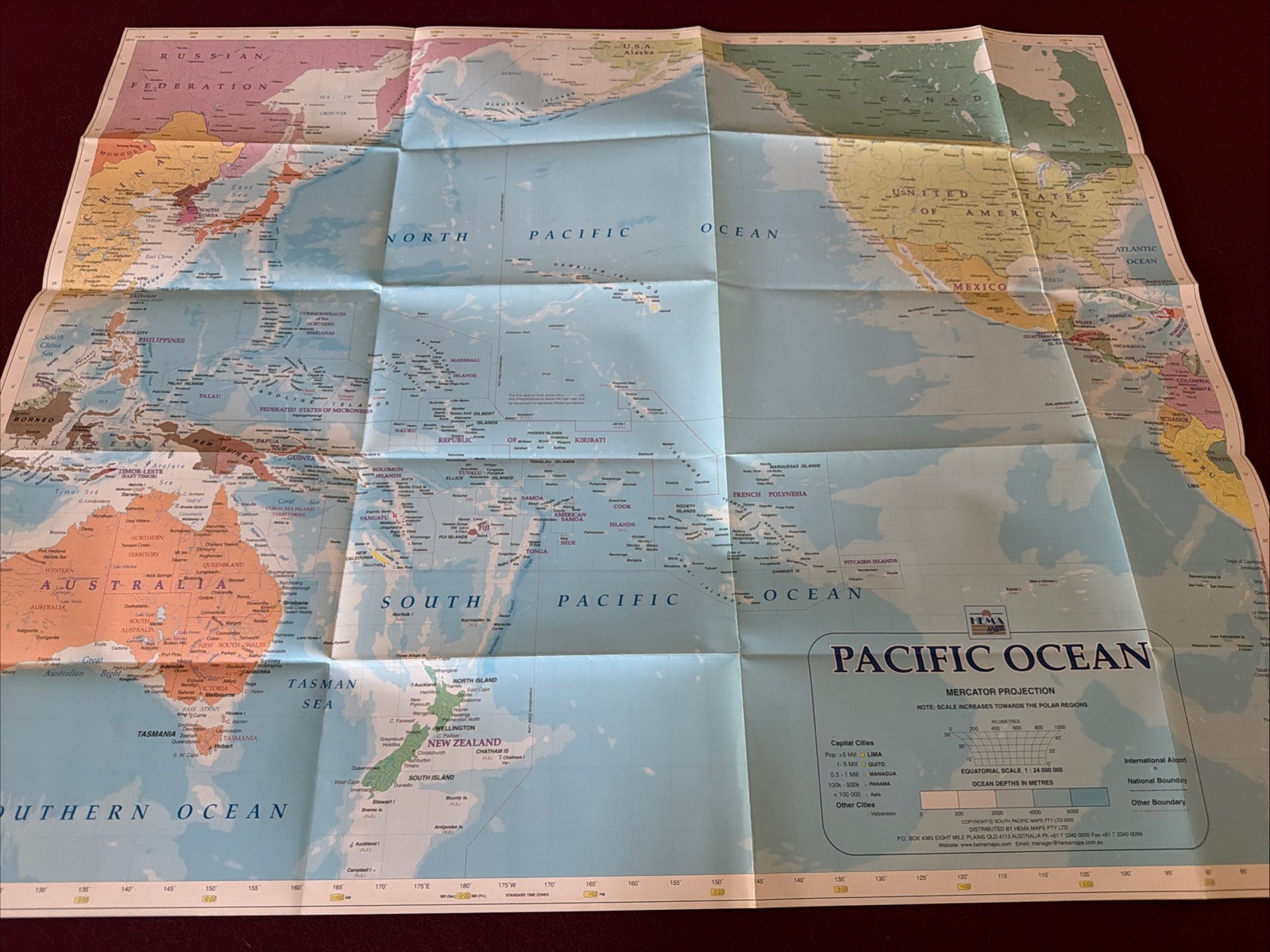 Pacific Ocean : Small by Hema Maps Staff (2004, Sheet Map, Folded)
