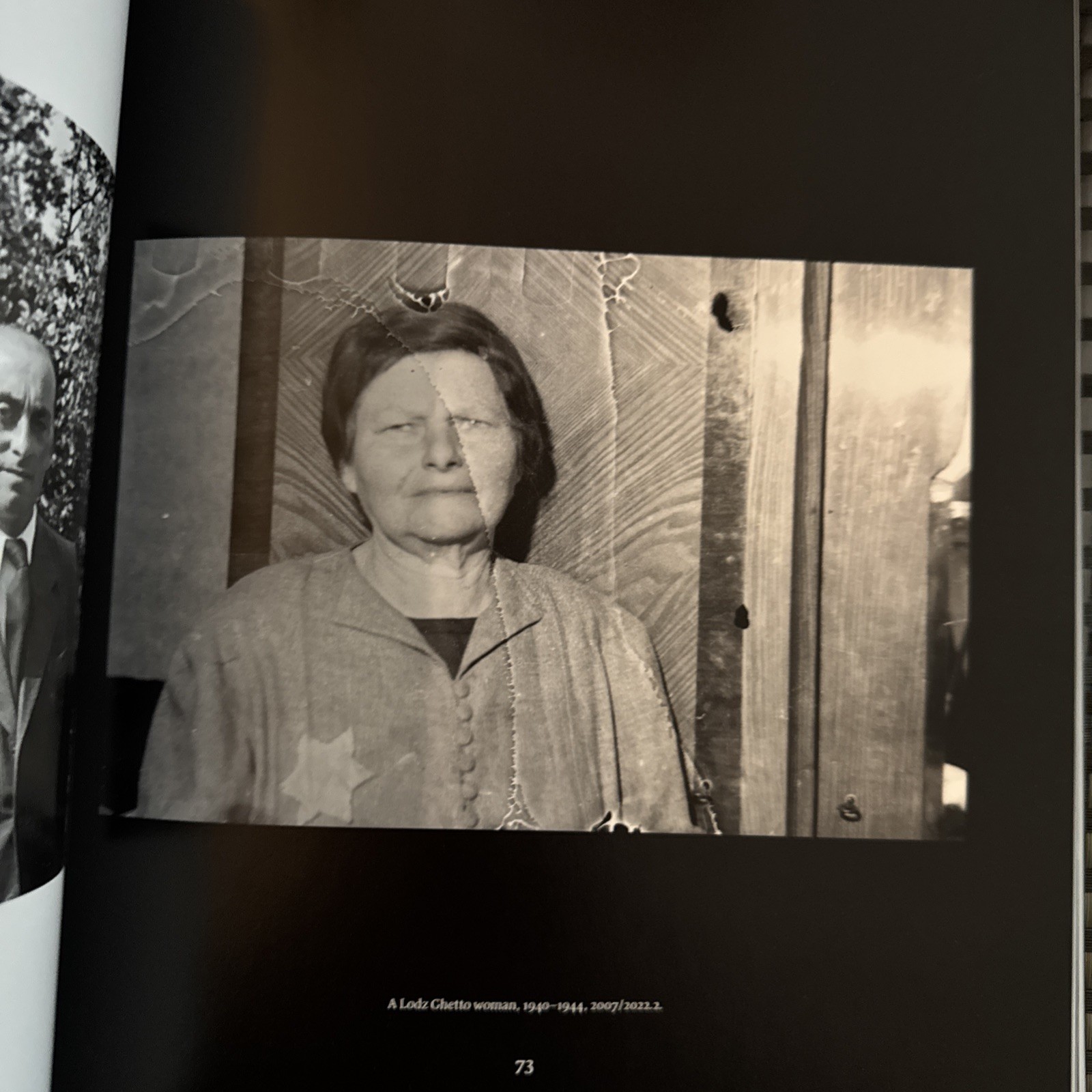 Memory Unearthed: The Lodz Ghetto Photographs of Henryk Ross by Maia-Mari Sutnik