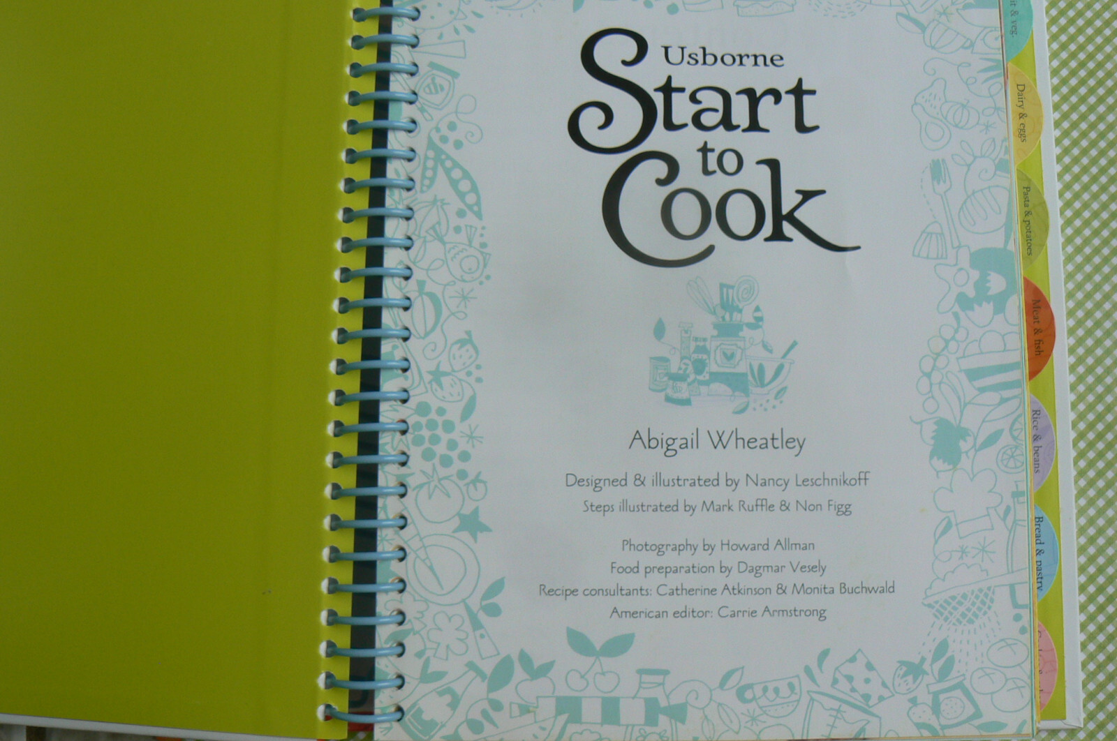 Usborne START TO COOK, spiral-hardcover, NEW Abigail Wheatley 190-pages EDC