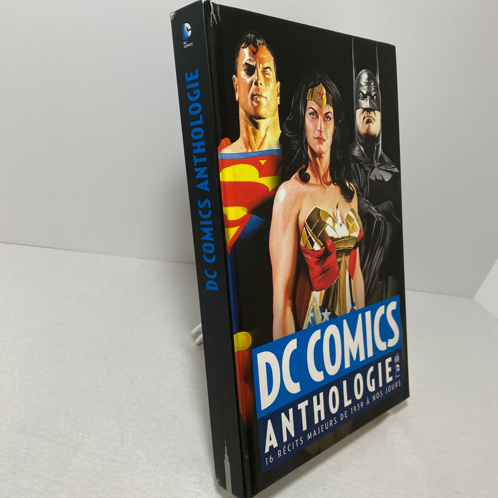 DC COMICS Anthologie – (DC ANTHOLOGIE) (French Edition) Hardcover Comic Book