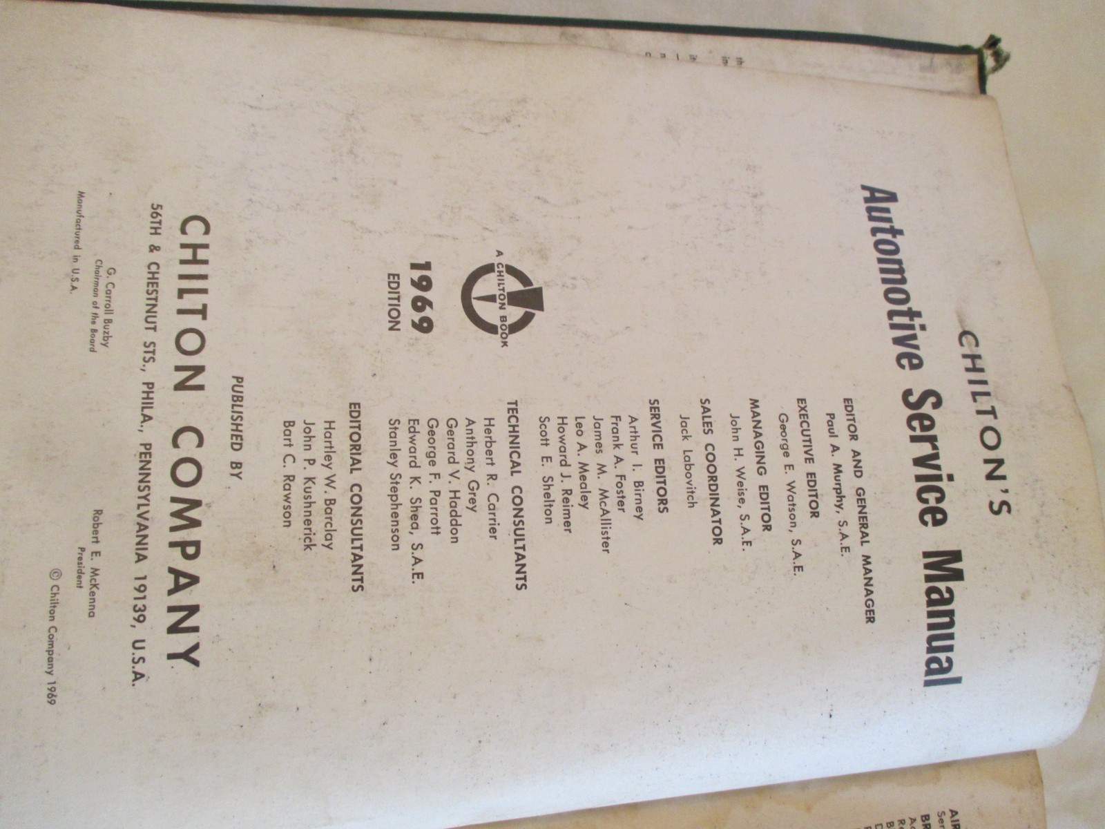 Vintage Chilton 1969 Motor Age Auto Repair Manual Hard Cover. Pro. Edition
