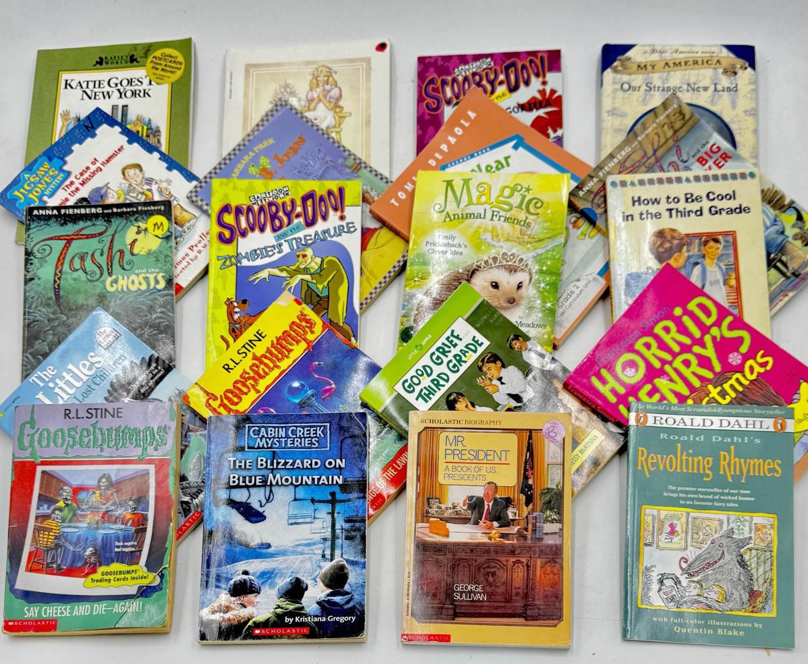 Bulk/Huge Lot of 50 of Children’s Kids Chapter Books – Random – Free Shipping!