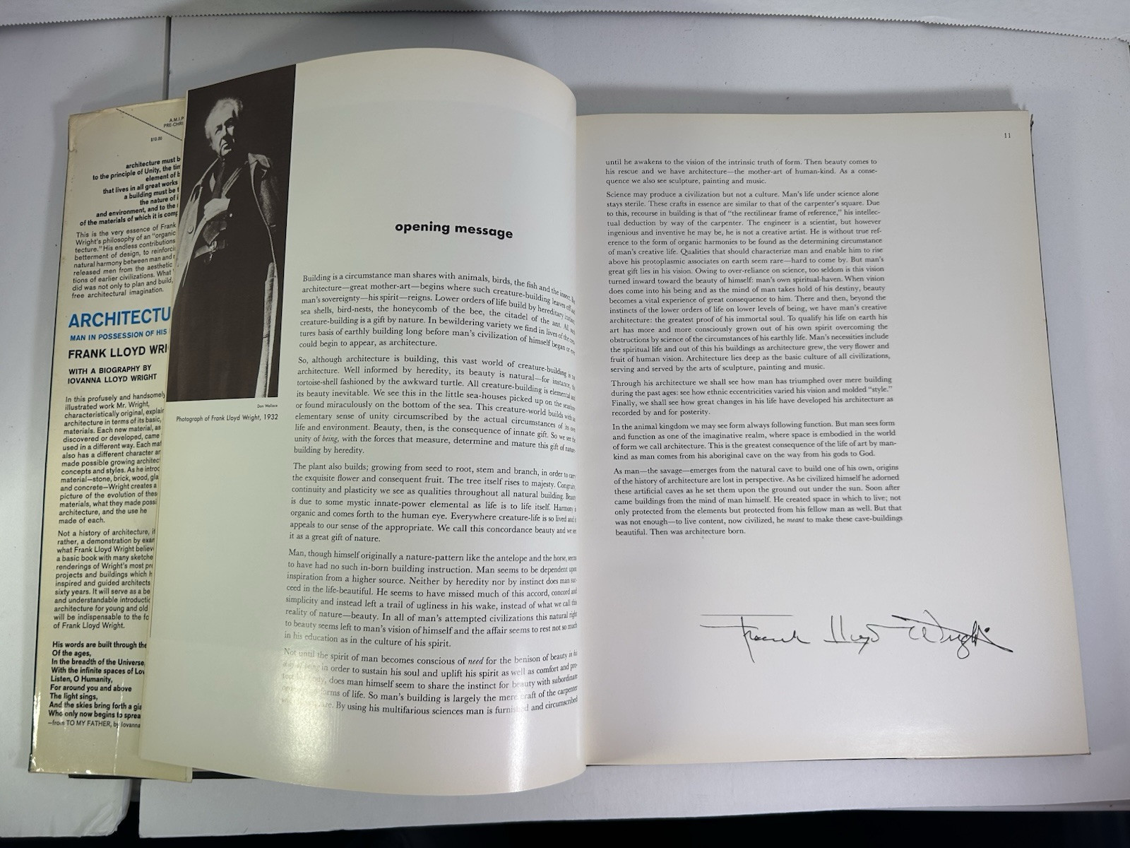 Architecture Man in Possession of His Earth Frank Lloyd Wright HCDJ MCM 1962