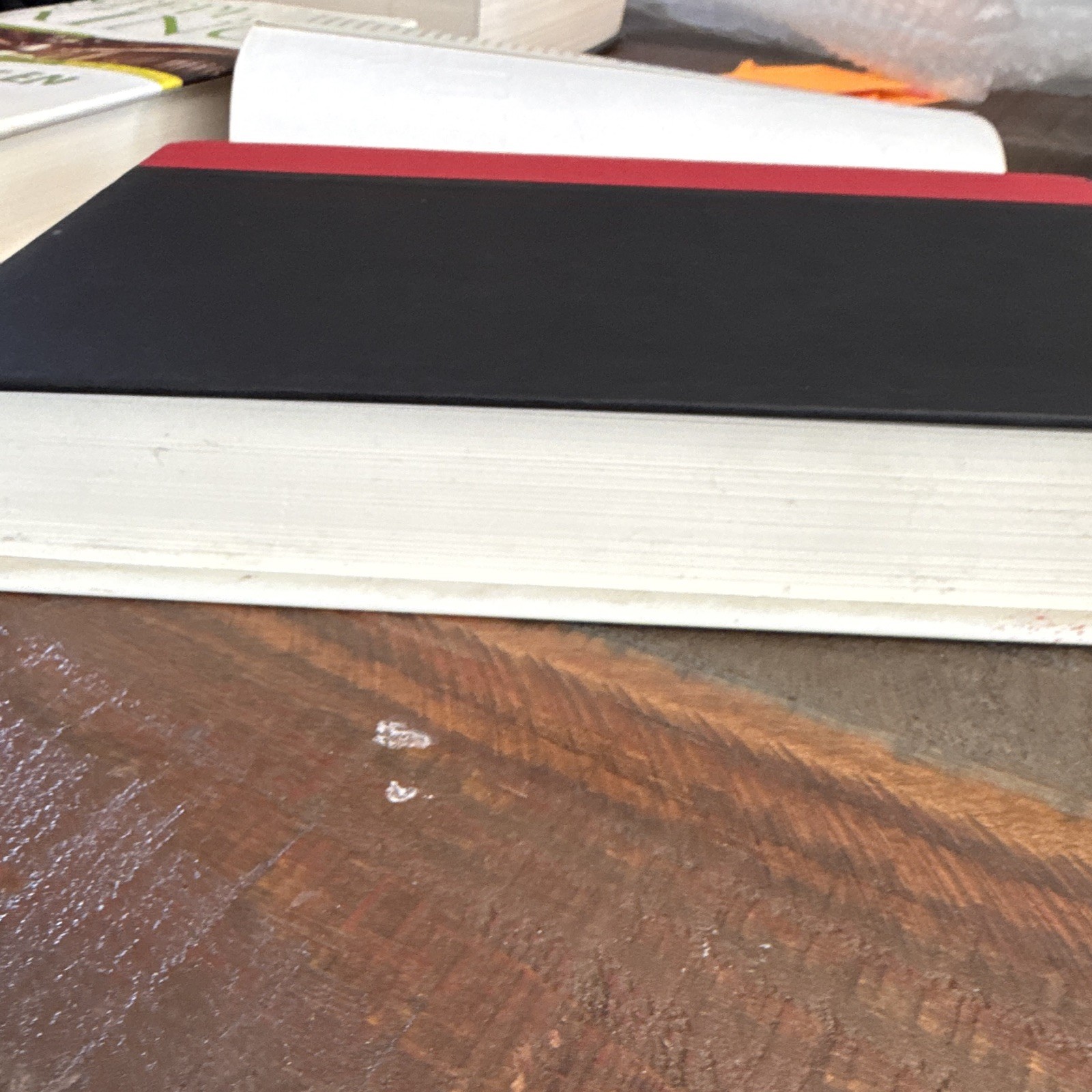 Stephen King — Finders Keepers (2015 Hardcover) 1st Edition DJ Scribner