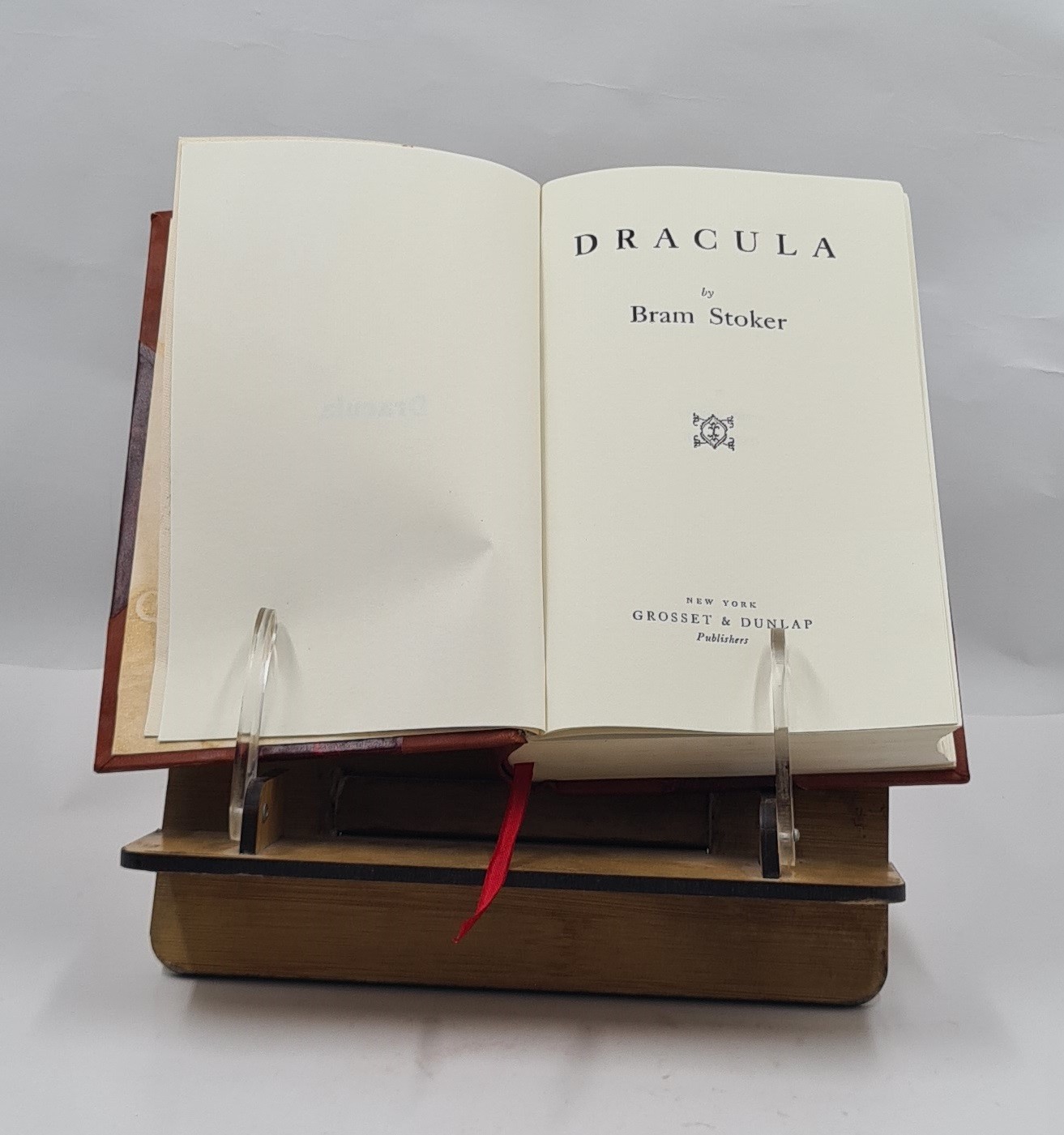 Dracula 1897 by Bram Stoker [Leather Bound]