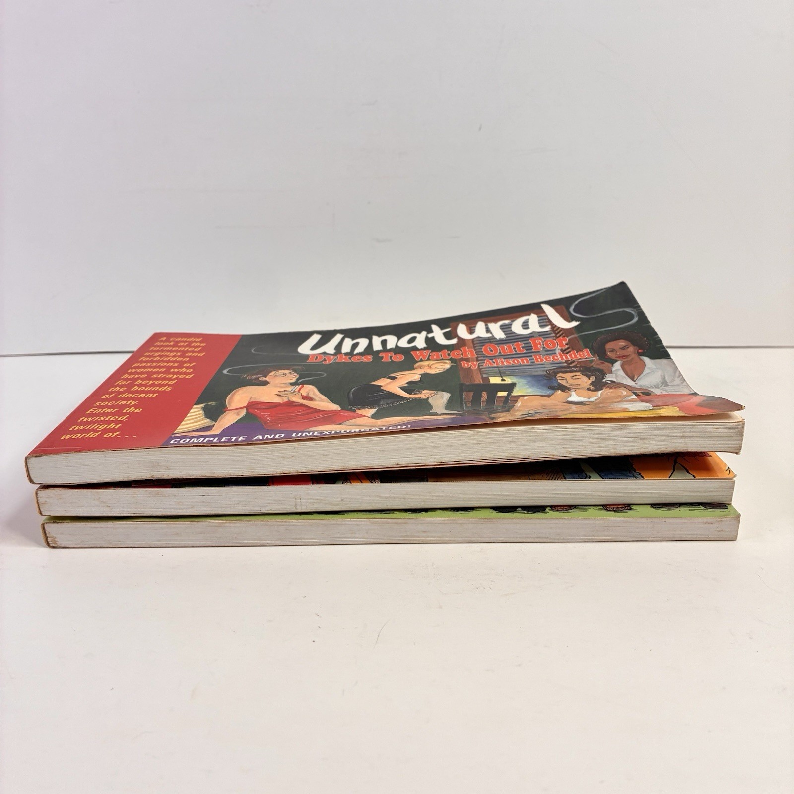 Alison Bechdel Lot of 3 Books Post Dykes to Watch Out For, Hot Throbbing Dykes