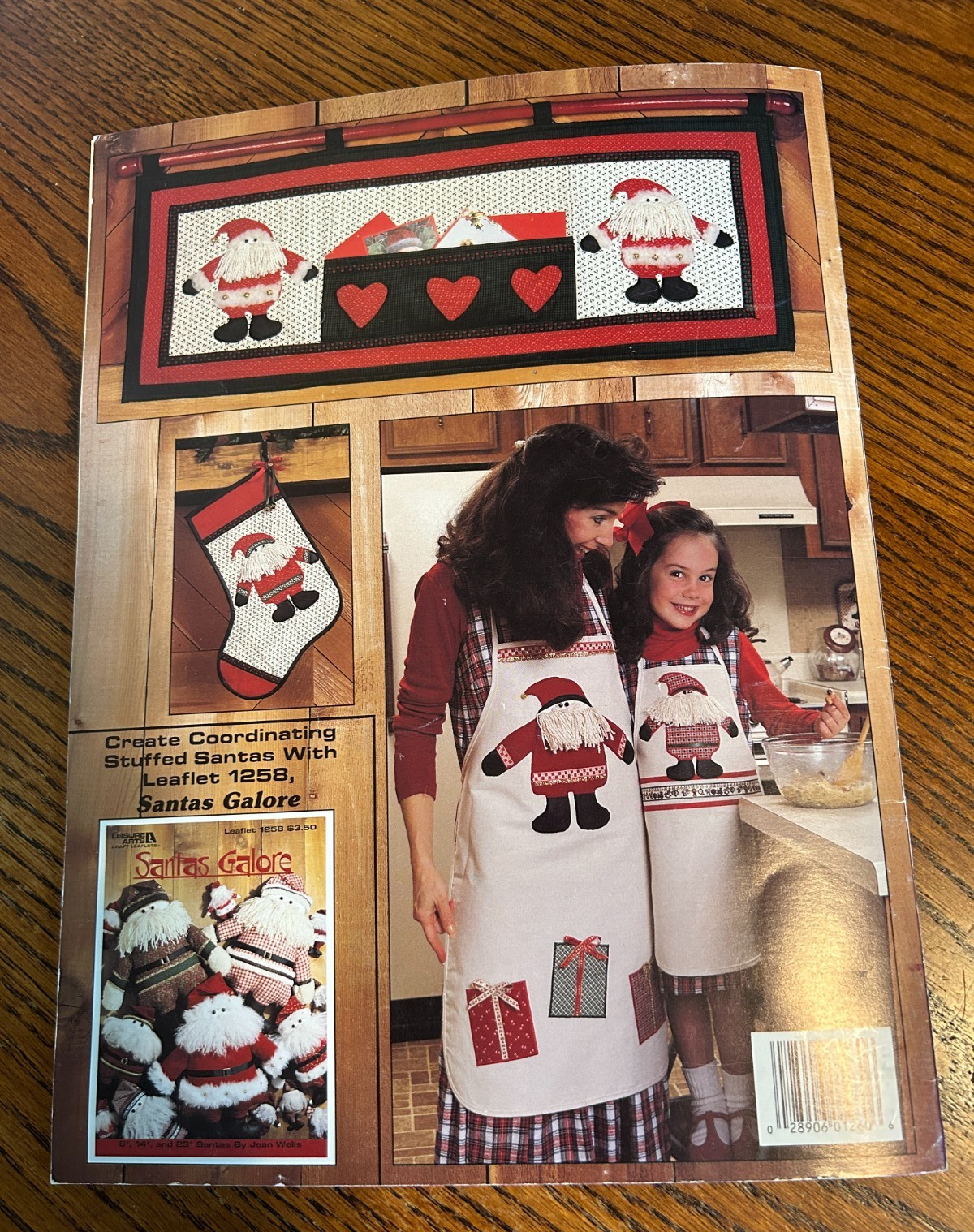 Vintage 1990 Applique Santas Galore Leisure Arts Book Leaflet 1260 Jean Wells