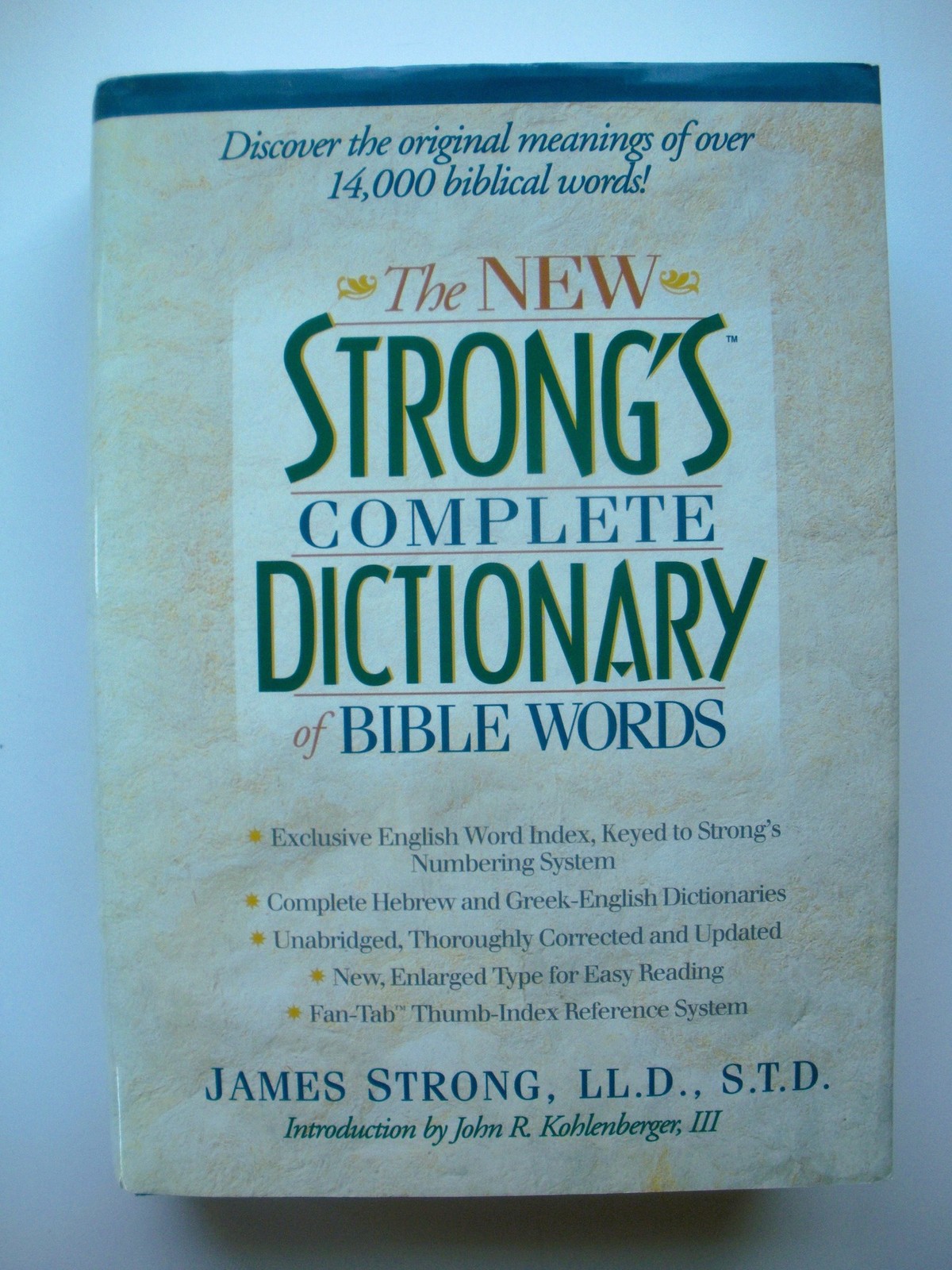 BIBLES & CHRISTIAN STUDY 9 Book Lot – Words of Jesus – The Message – Dictionary