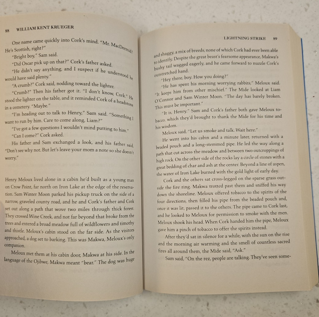 Lightning Strike by William Kent Krueger – 1st Atria Paperback Edition July 2022