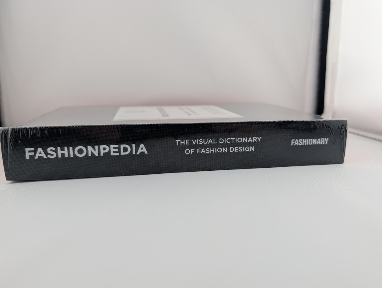 Fashionpedia: The Visual Dictionary of Fashion Design Hardcover