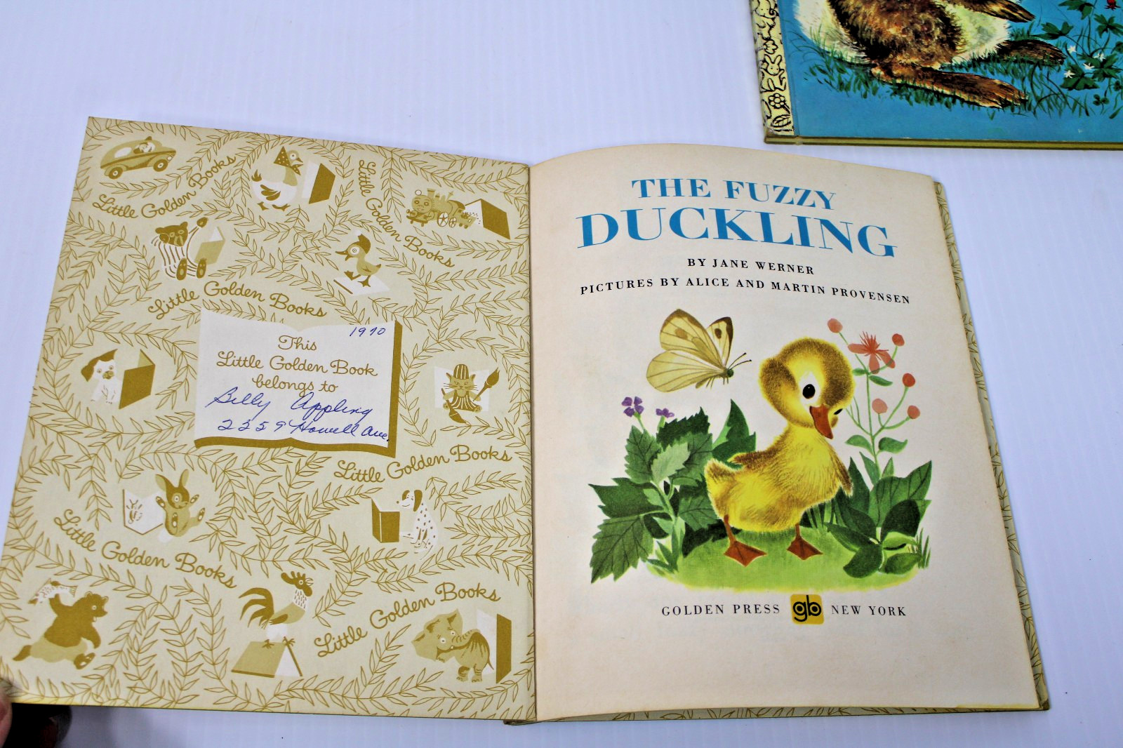 5 Vintage Little Golden Books- Baby Shower Gift Retro Nursery Cozy Kids‘ Stories