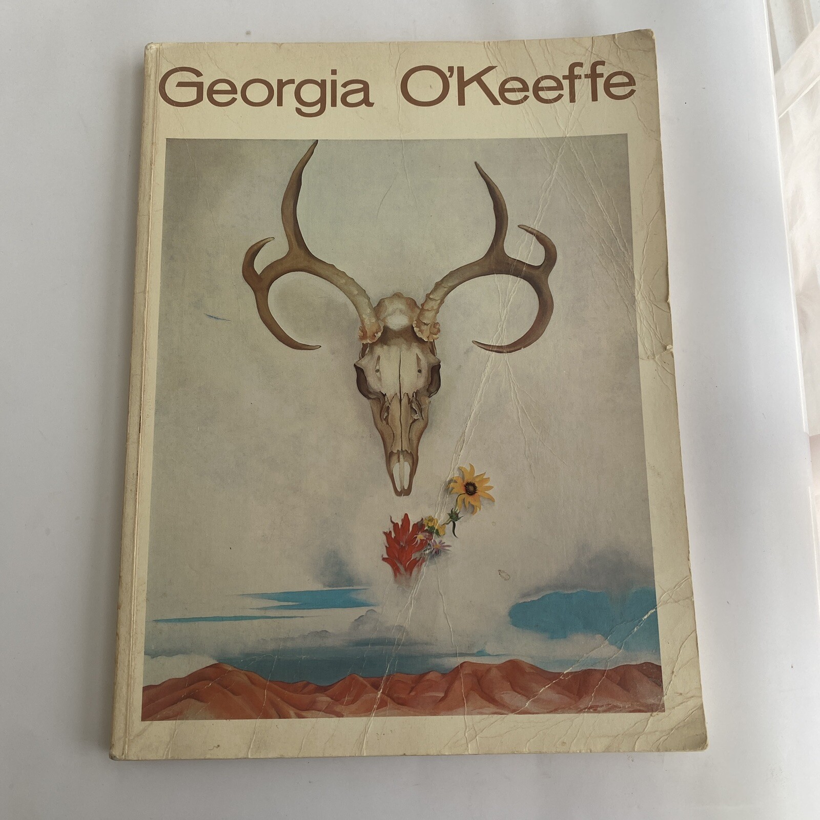 Georgia O’Keeffe (1985 Trade Paperback) Huge 10.5×14” Coffee Table CREASED