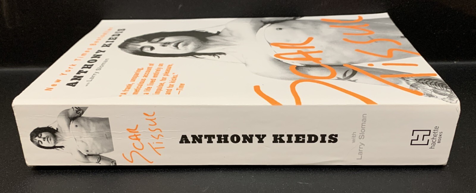BOOK – Anthony Kiedis – Scar Tissue – 2021 Softcover Edition – 465 Pages