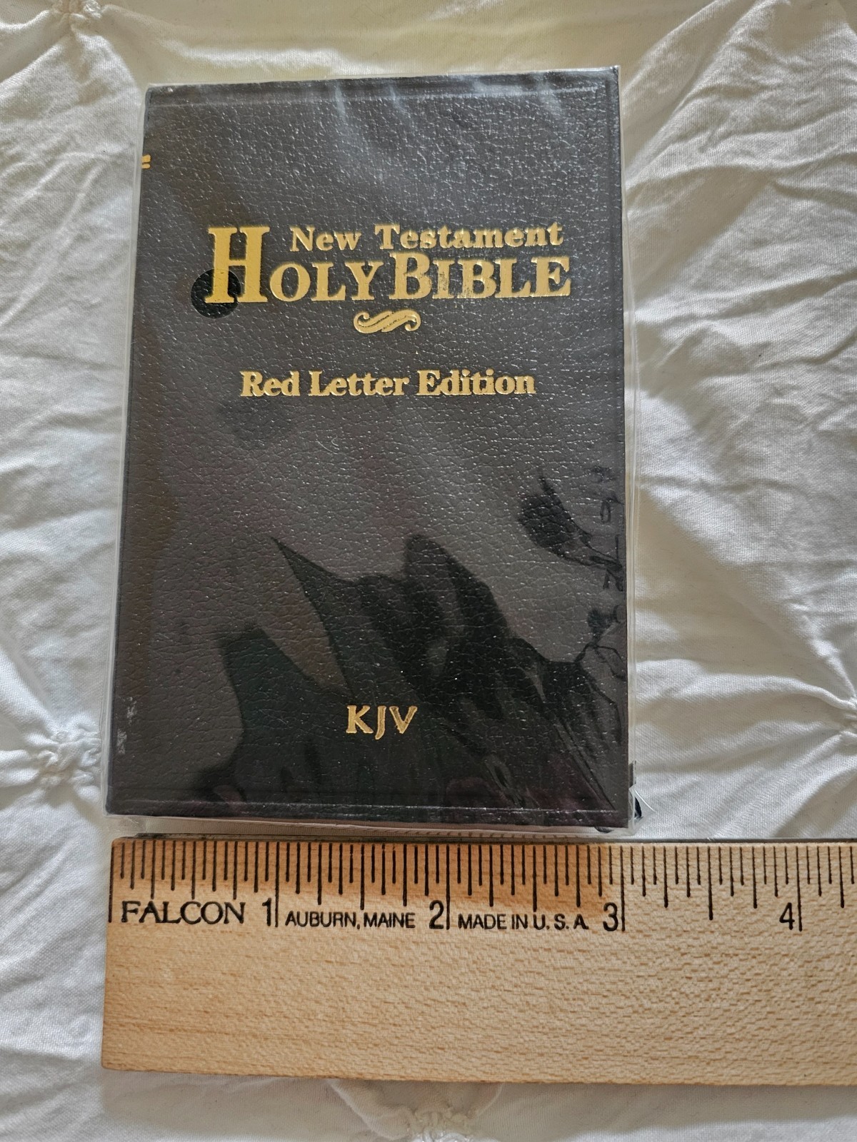 New The Holy Bible King James Version KJV Pocket Size Mini Glided New Testament