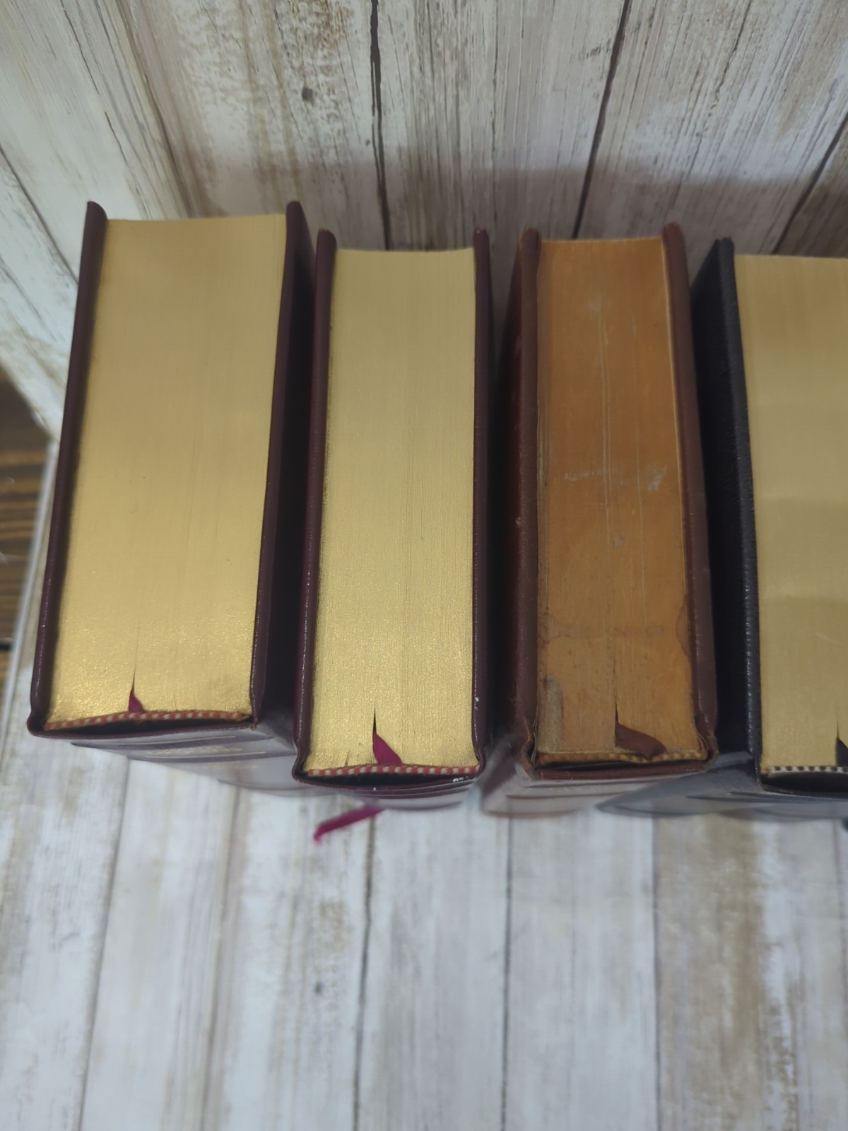 8 Longmeadow Press Bonded Leather Books – all the classics in great condition
