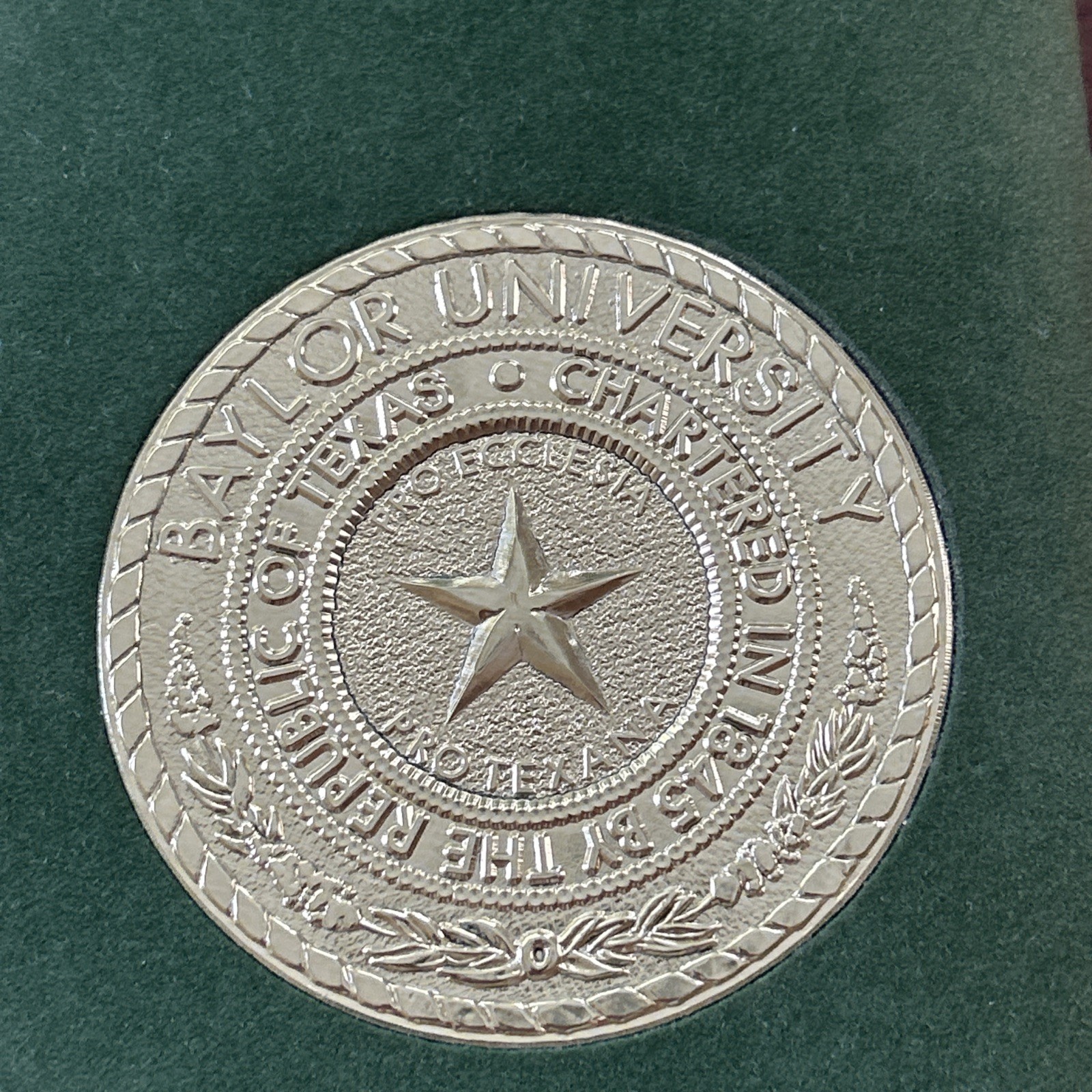 Baylor University 1982 Round Up Hardcover Baylor University Press Year Book 1982