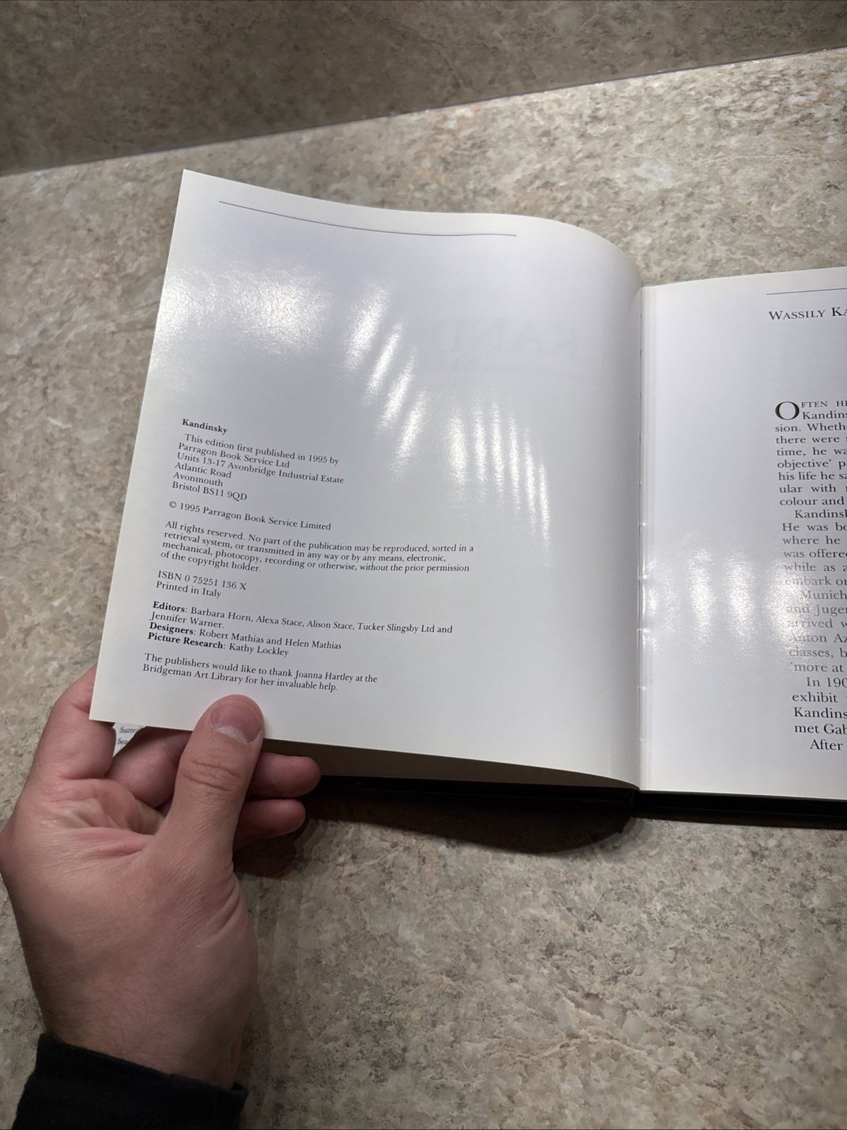 The Life and Works of Kandinsky. A Compilation of Works fr… by O’Neill, Bekah.