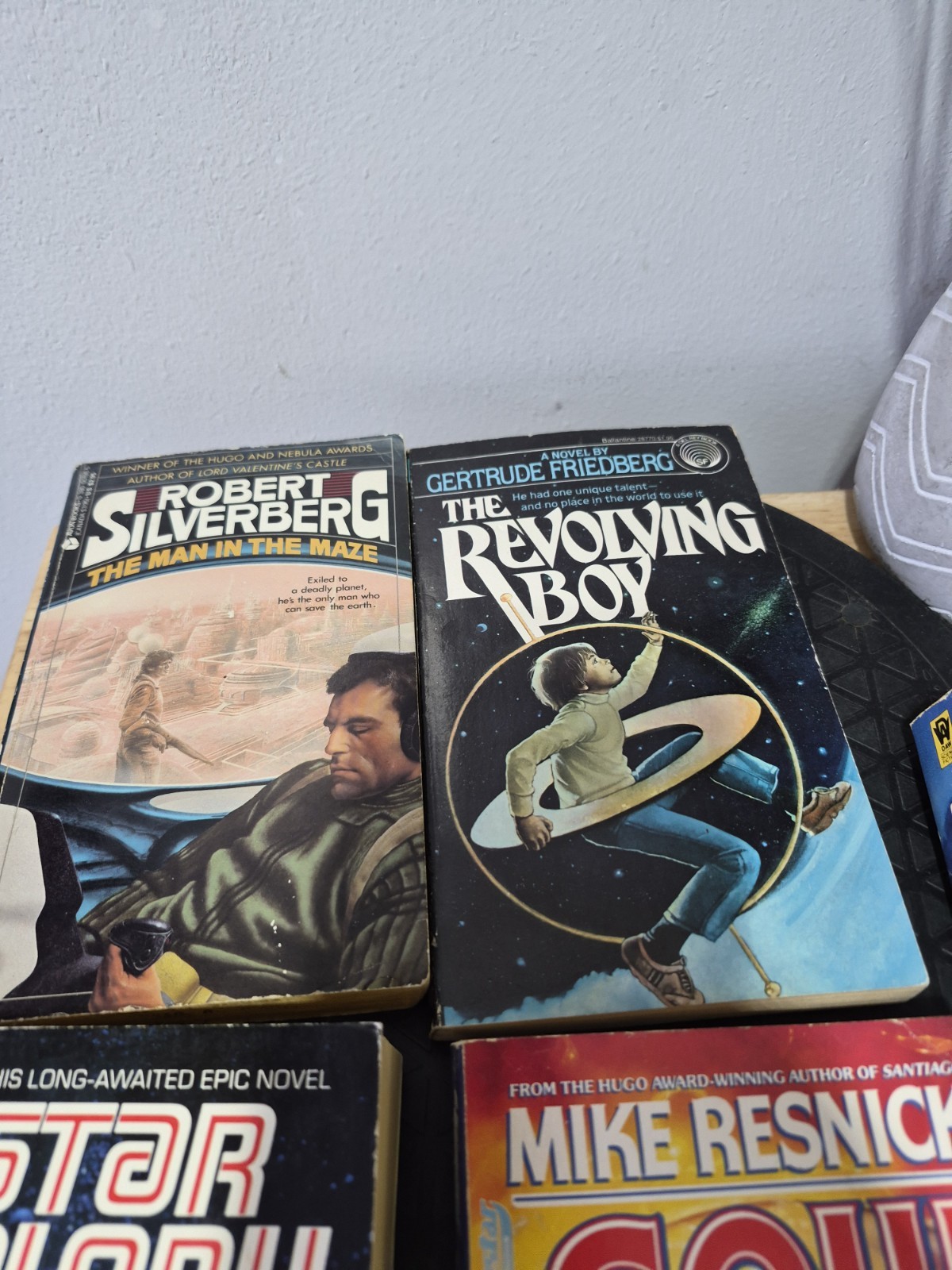 Lot Of 10 Sci Fi Paperback Books TITLES SEEN