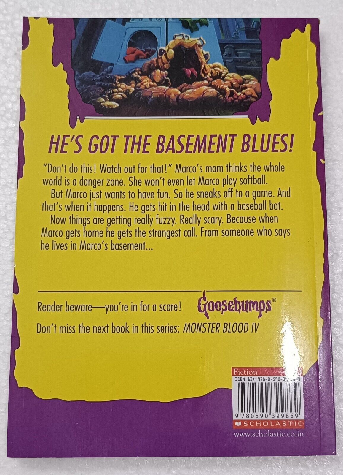 FREE SHIPPING – I Live in Your Basement! by R. L. Stine (Goosebumps #61) – NEW
