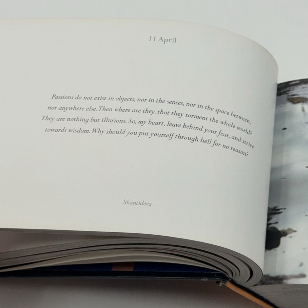 Buddhist Offerings 365 Days Danielle & Olivier Follmi Hardcover Thames & Hudson
