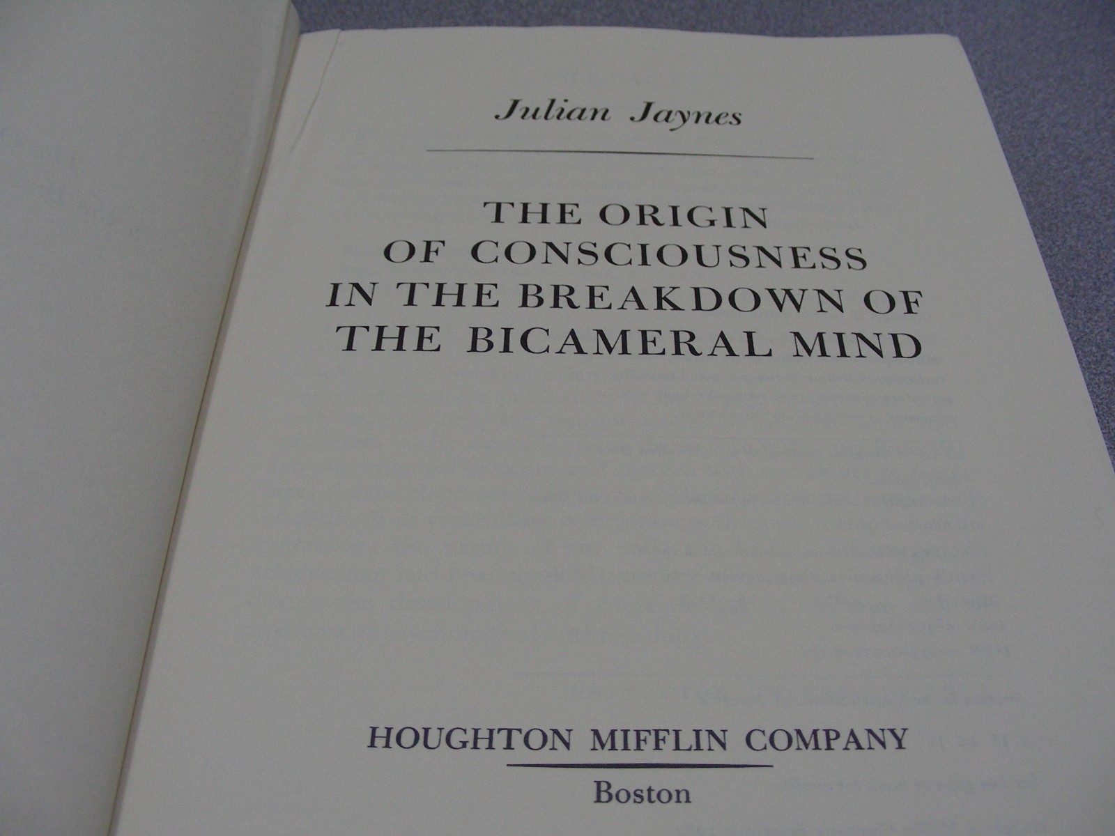 ORIGIN OF CONSCIOUSNESS IN THE BREAKDOWN OF THE BICAMERAL MIND – 1982 PB Book!