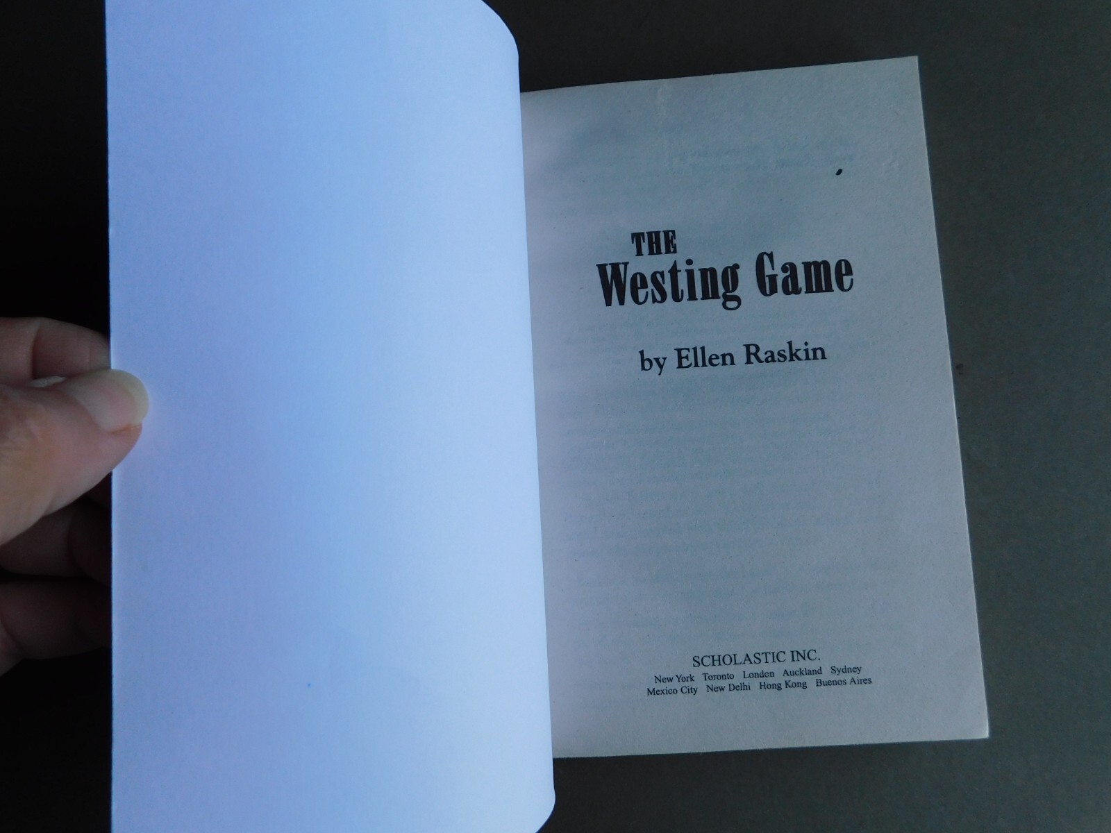The Westing Game – by Ellen Raskin – Scholastic Paperback