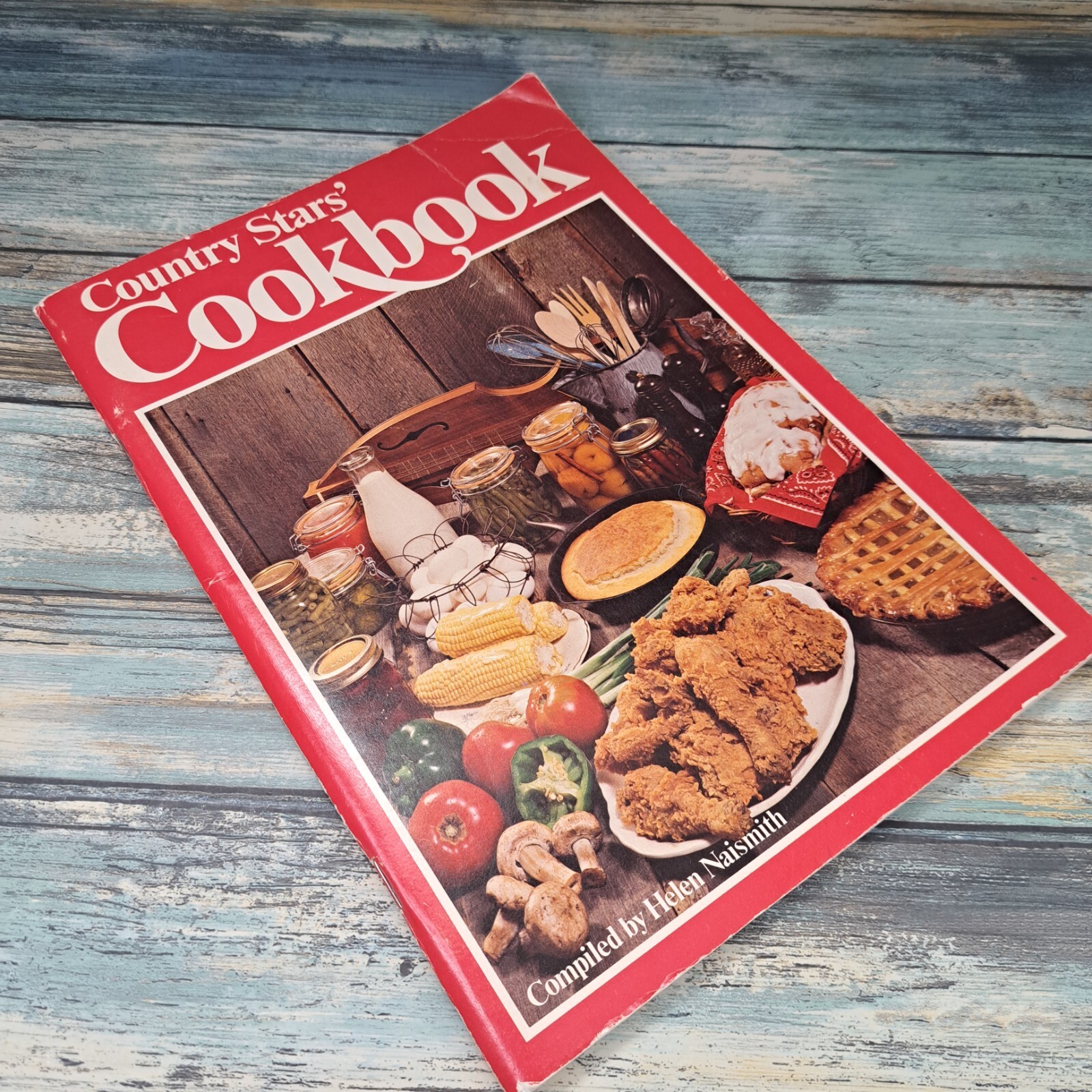 1977 Country Stars‘ Cookbook – Compiled By Helen Naismith 94 Pages