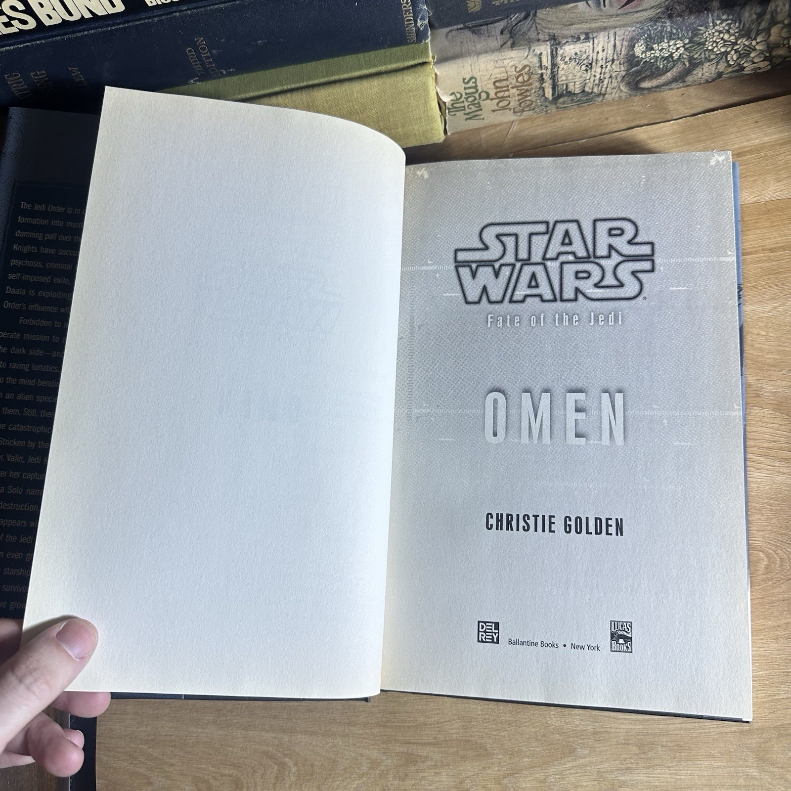 Star Wars Omen Fate of the Jedi Golden First Edition 1st Printing Hardcover Book