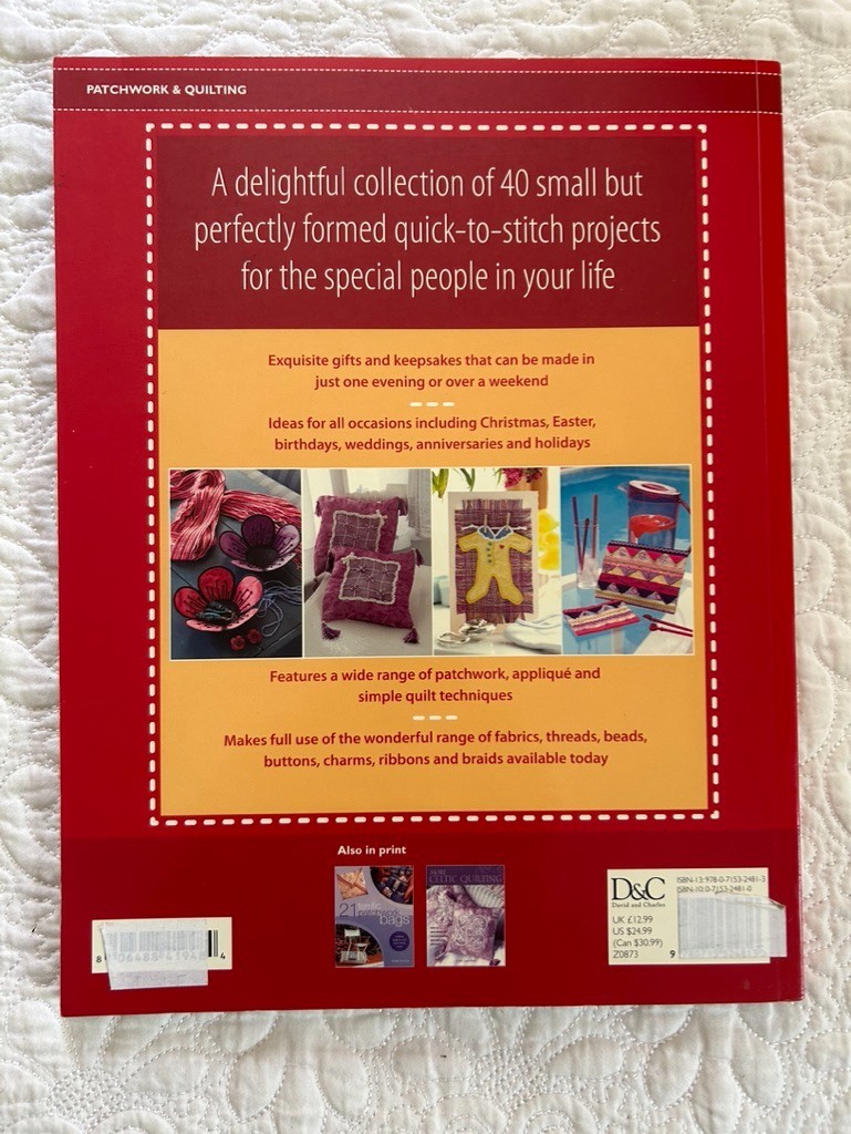 LOT OF 3 – Knitting & Quilt Books Variety of titles from mixed authors
