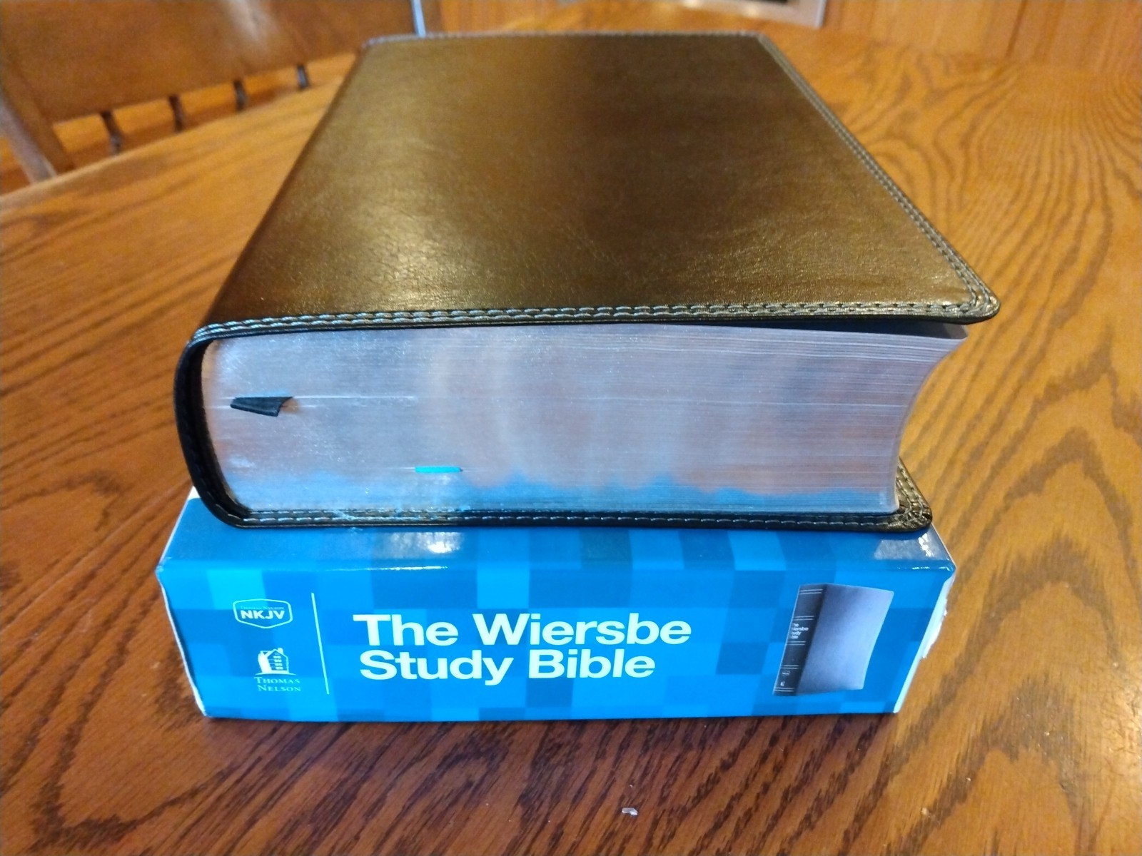 NKJV Wiersbe Study Bible ~ Retail $89.99~Black Leathersoft red letter