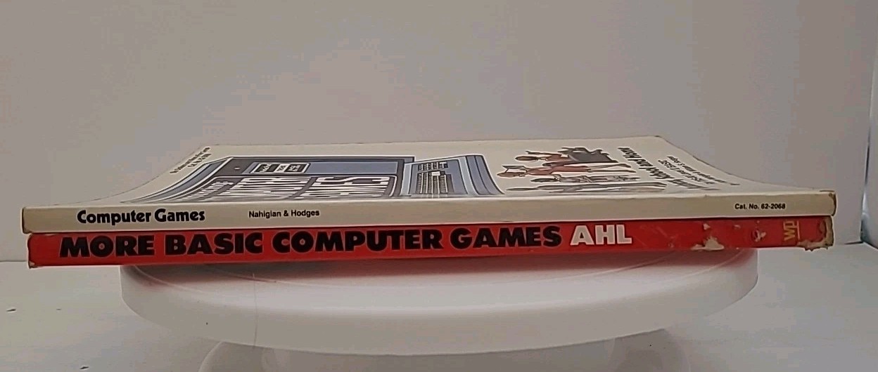 TRS-80 & Basic Computer Games (2) David Ahl & Nahigian – Vintage Programming PB