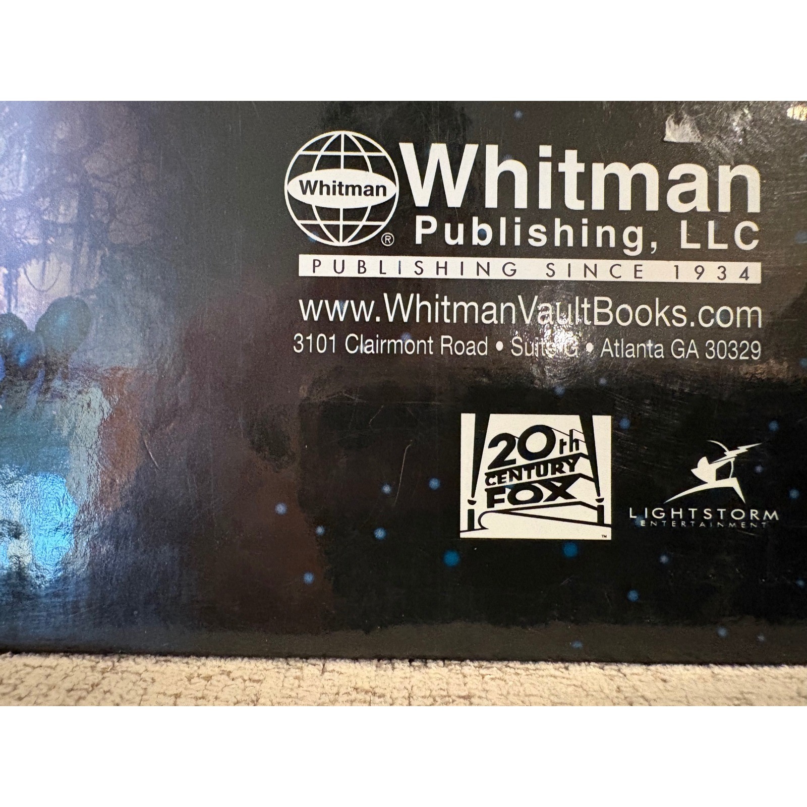James Cameron’s Avatar Collector’s Vault Book 3D with Glasses Whitman Publishing