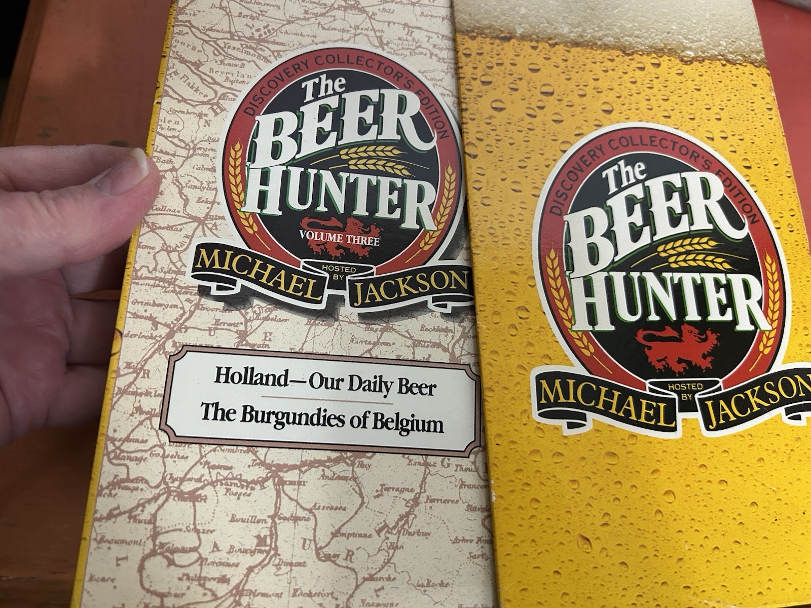 Beer Books 2 & 3 VHS Lot Oxford Companion HC Tasting Beer Mosher Beer Hunter Lot