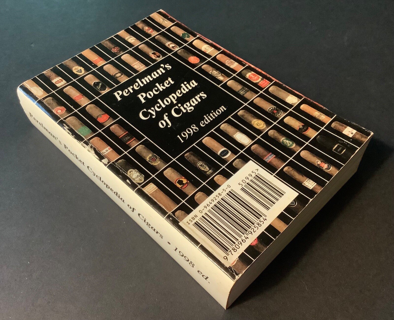 PERELMAN’S POCKET CYCLOPEDIA OF CIGARS 1998 Edition Softcover 1997