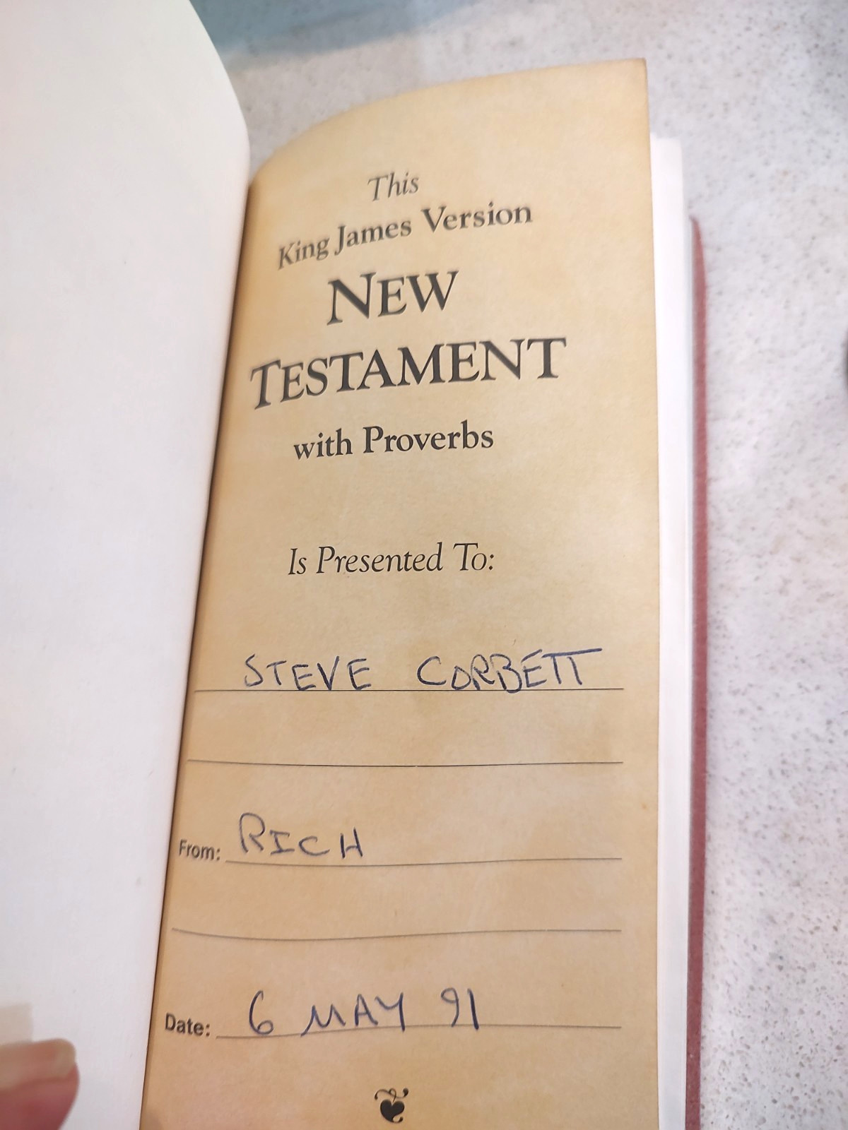 The New Testament With Proverbs: KJV bible Slimline Red Letter gold edge Leather