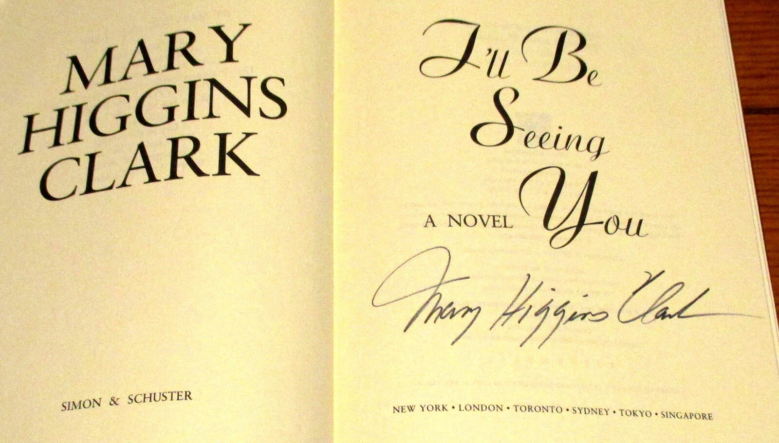 1993 I’ll Be Seeing You“ SIGNED COPY by Mary Higgins Clark H/C D/J 317 Pages