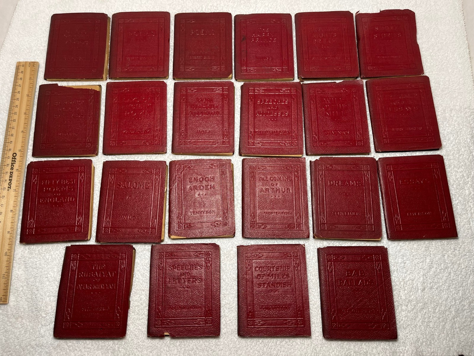 22 LITTLE LEATHER LIBRARY BOOKS 1920s Red Miniature LOT No Duplicates Literature