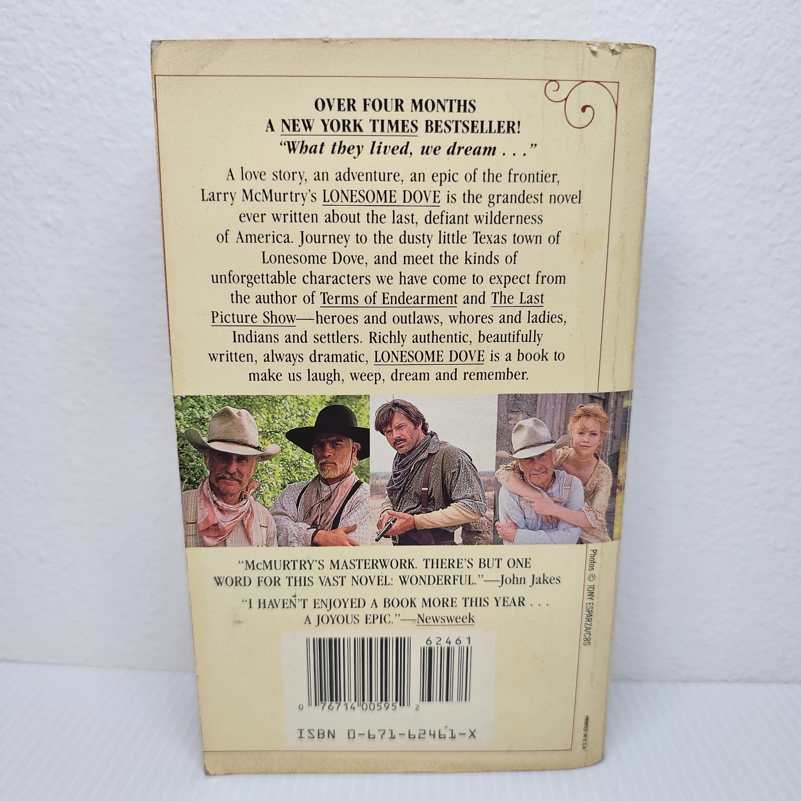 Lonesome Dove Larry McMurtry 1986 Pocket Books Cattle Drives Paperback Book