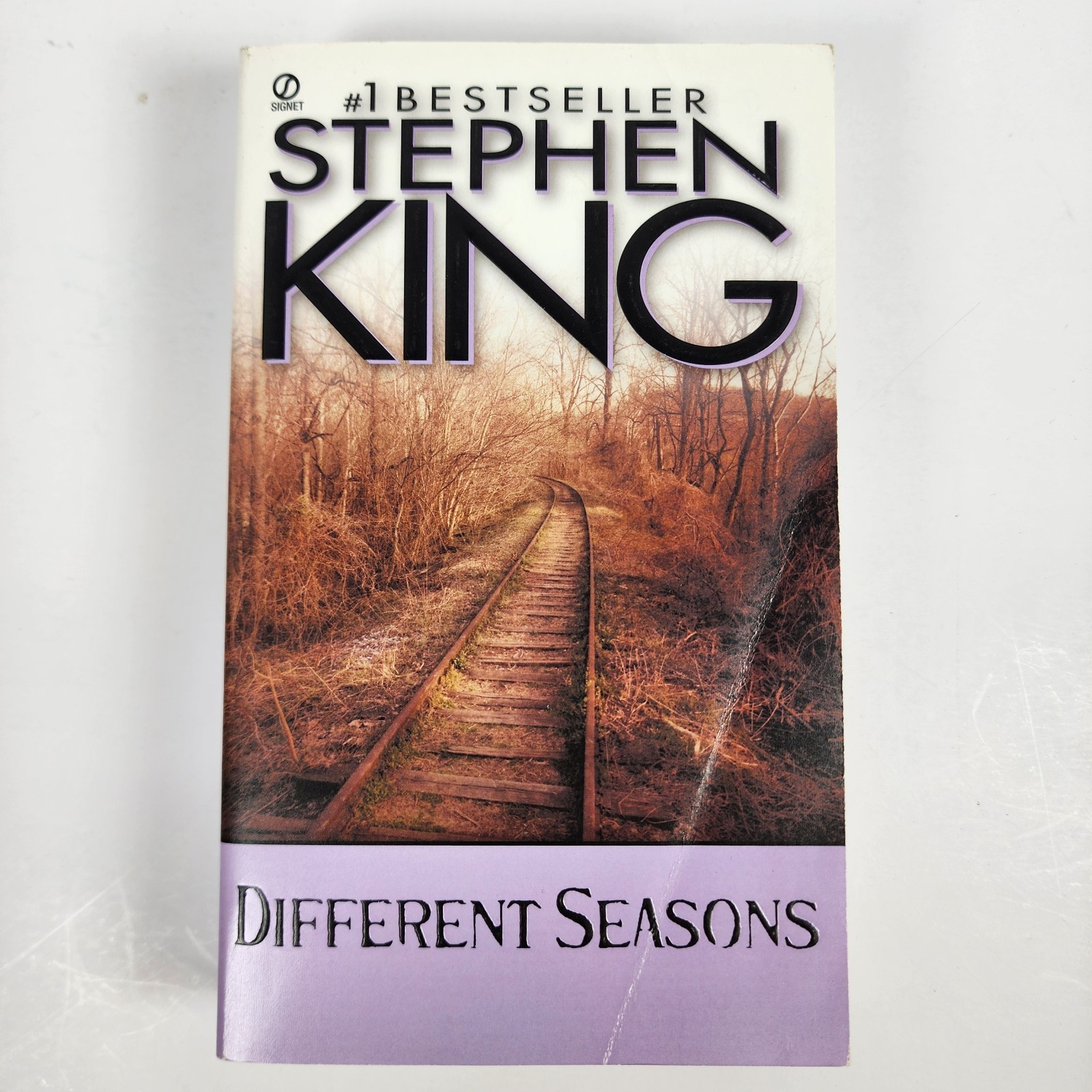 Lot of 10 Paperback Books by Stephen King Shining, Tommyknockers, Firestarter…