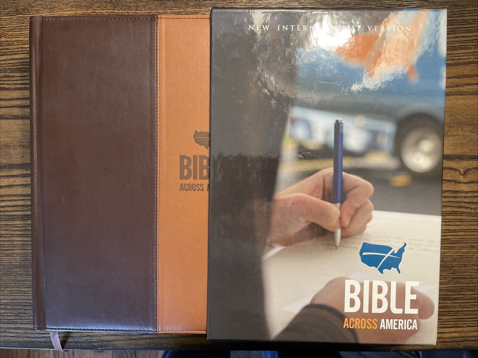 NIV Bible Across America by Zondervan Staff (2009, Leather) Very Good
