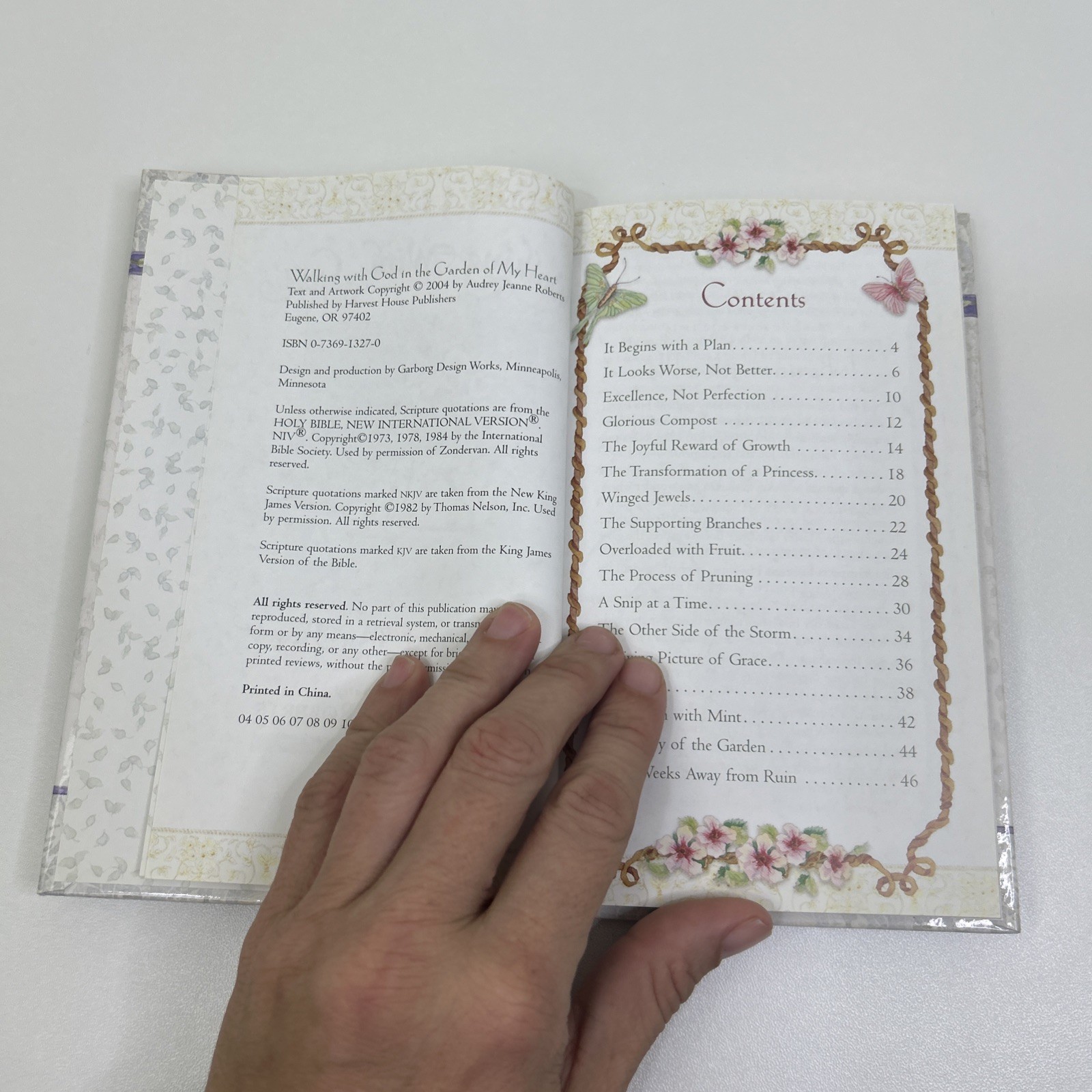 Walking with God in the Garden of My Heart by Audrey Jeanne Roberts (2004,…